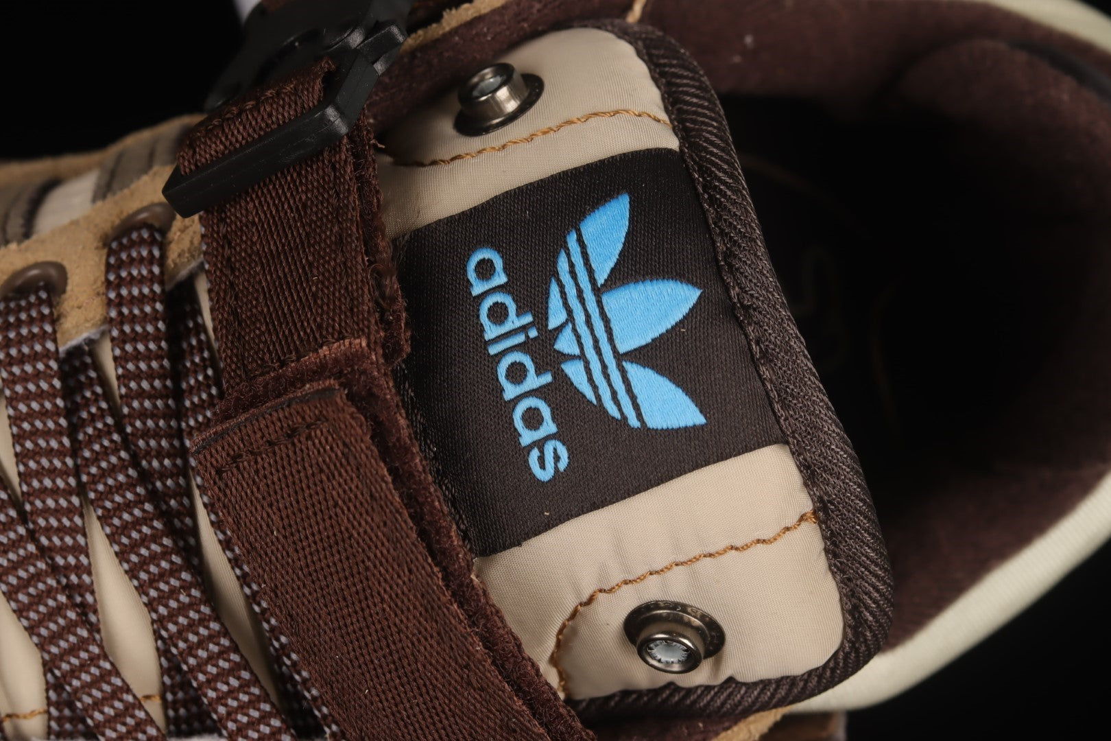 adidasWMNS Forum Low - Bad Bunny