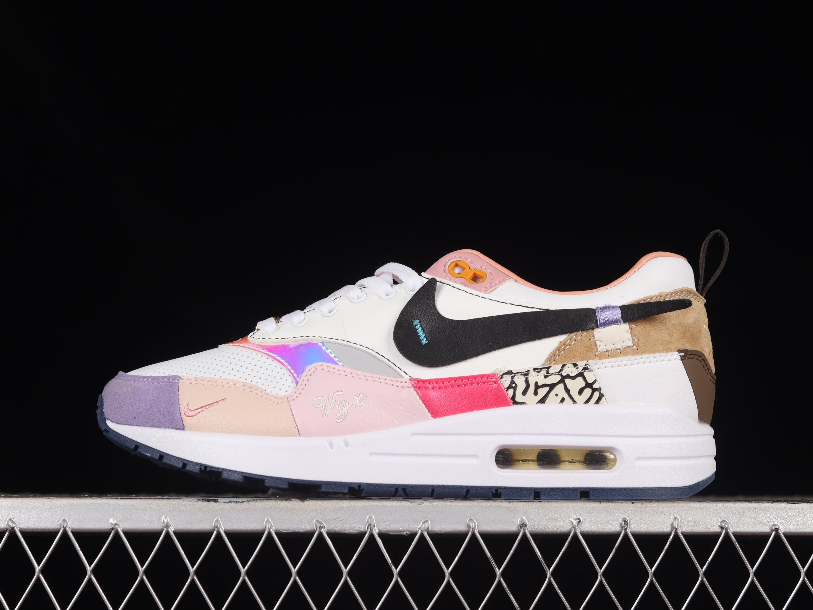 NikeUnisex Air Max 1 AM1 - Surprise Scrap
