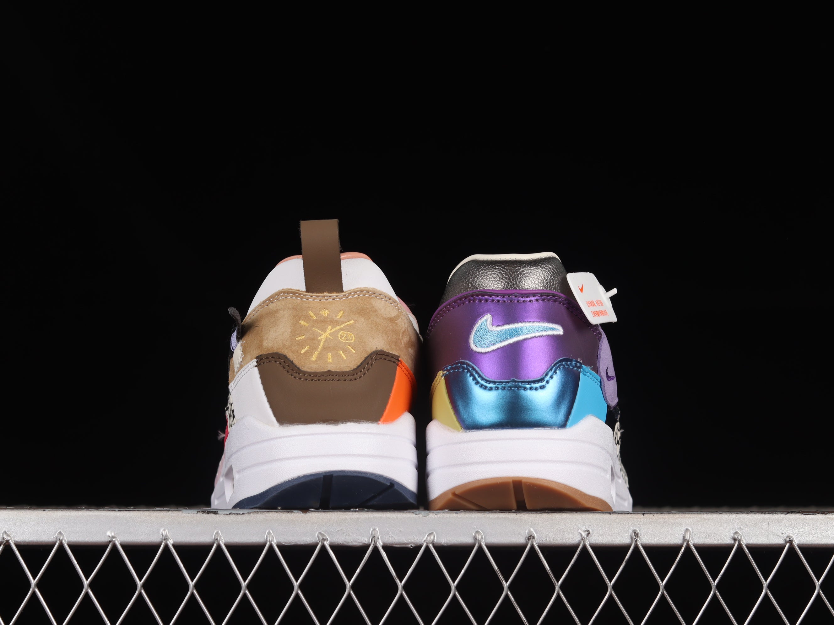 NikeUnisex Air Max 1 AM1 - Surprise Scrap