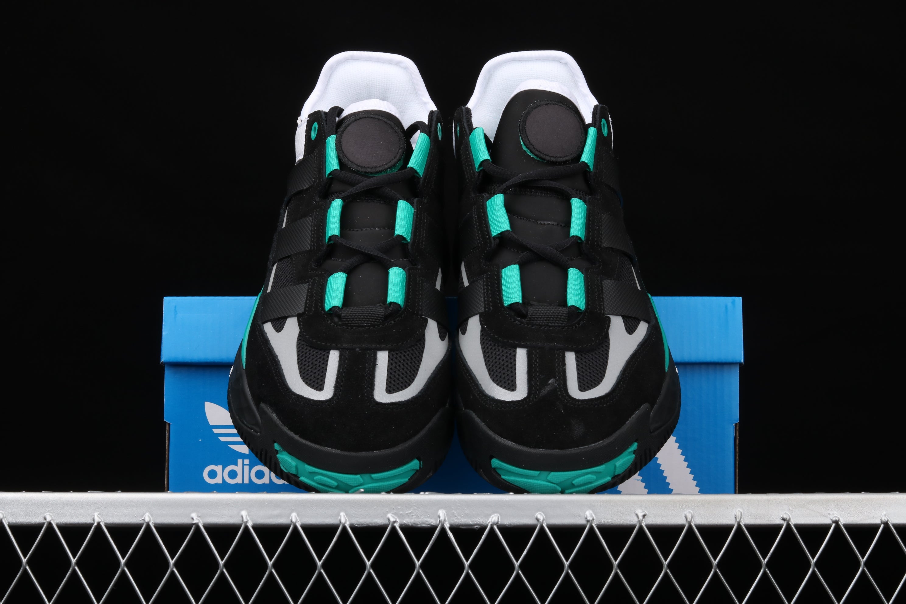 adidasUnisex Niteball Black Sub - Green
