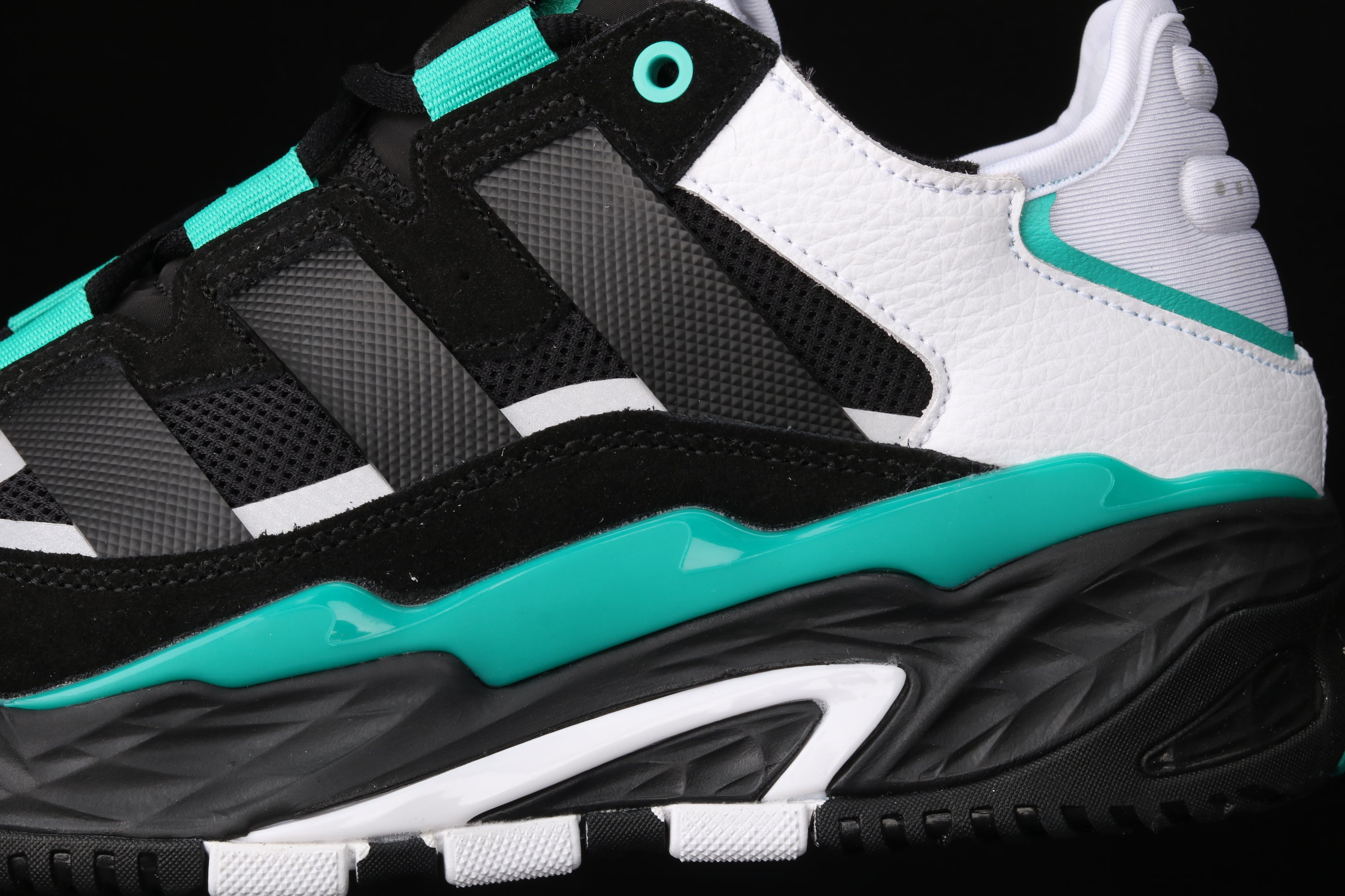 adidasUnisex Niteball Black Sub - Green