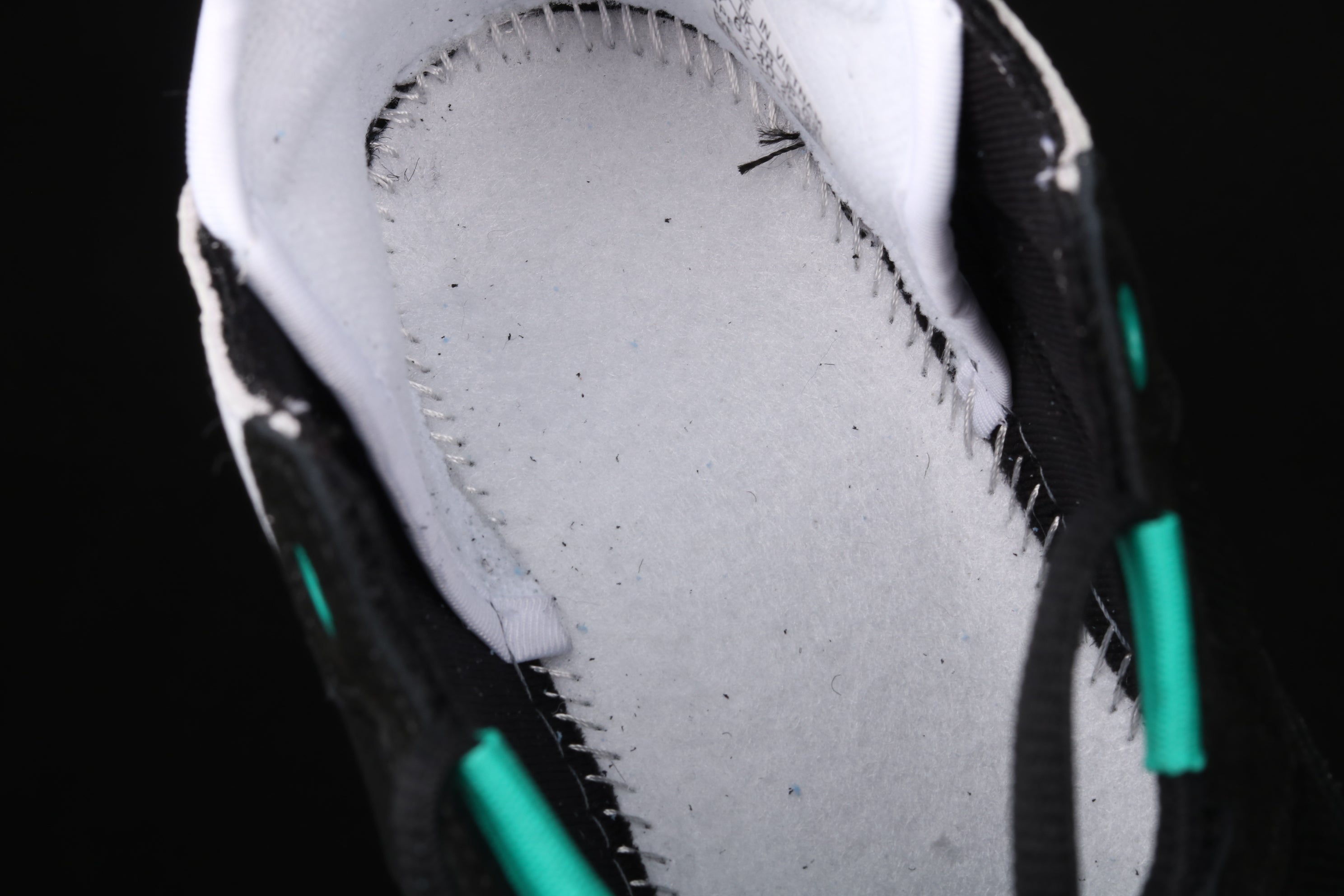 adidasUnisex Niteball Black Sub - Green