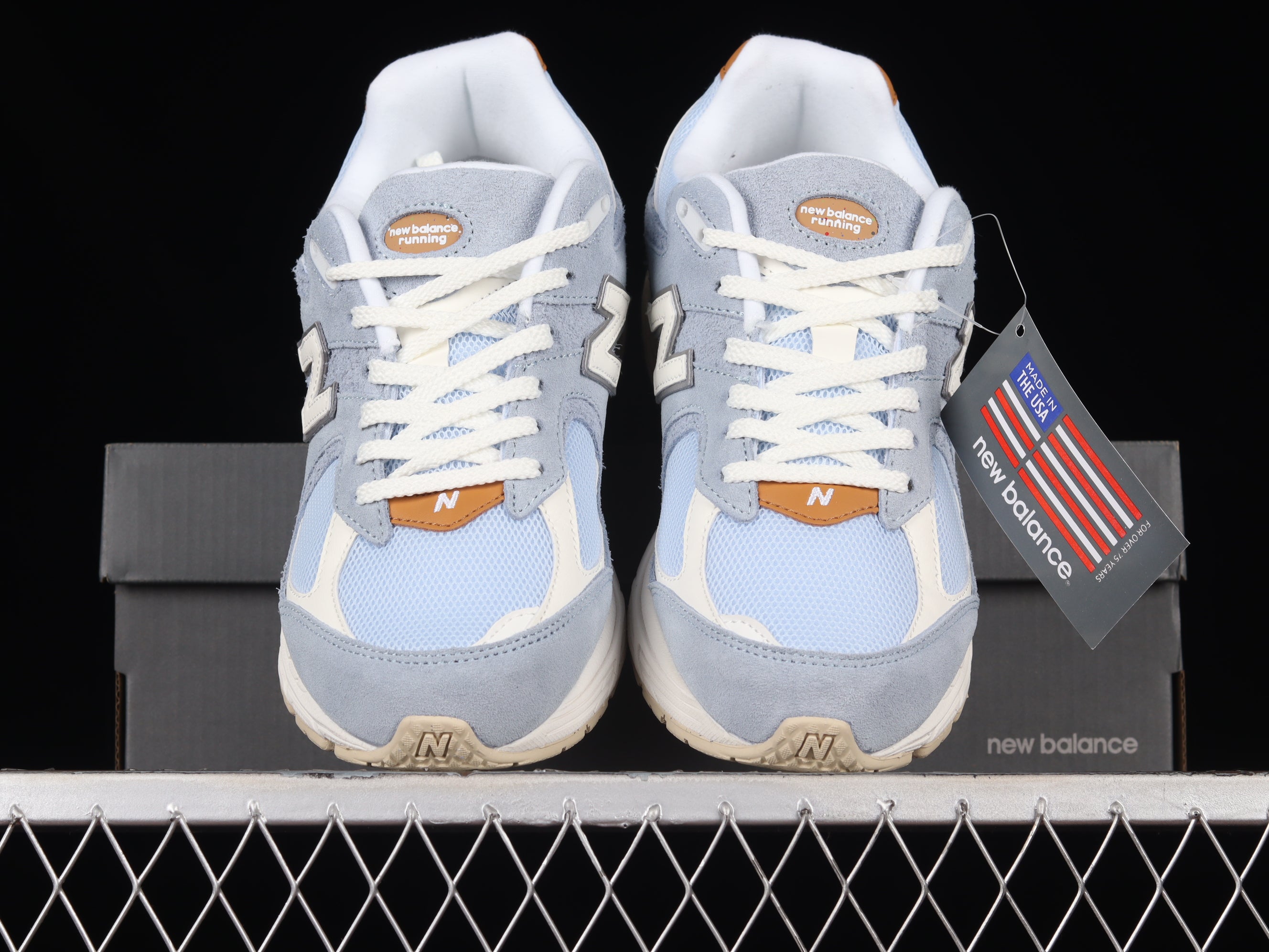 WMNS New Balance 2002R Protection Pack - Blue