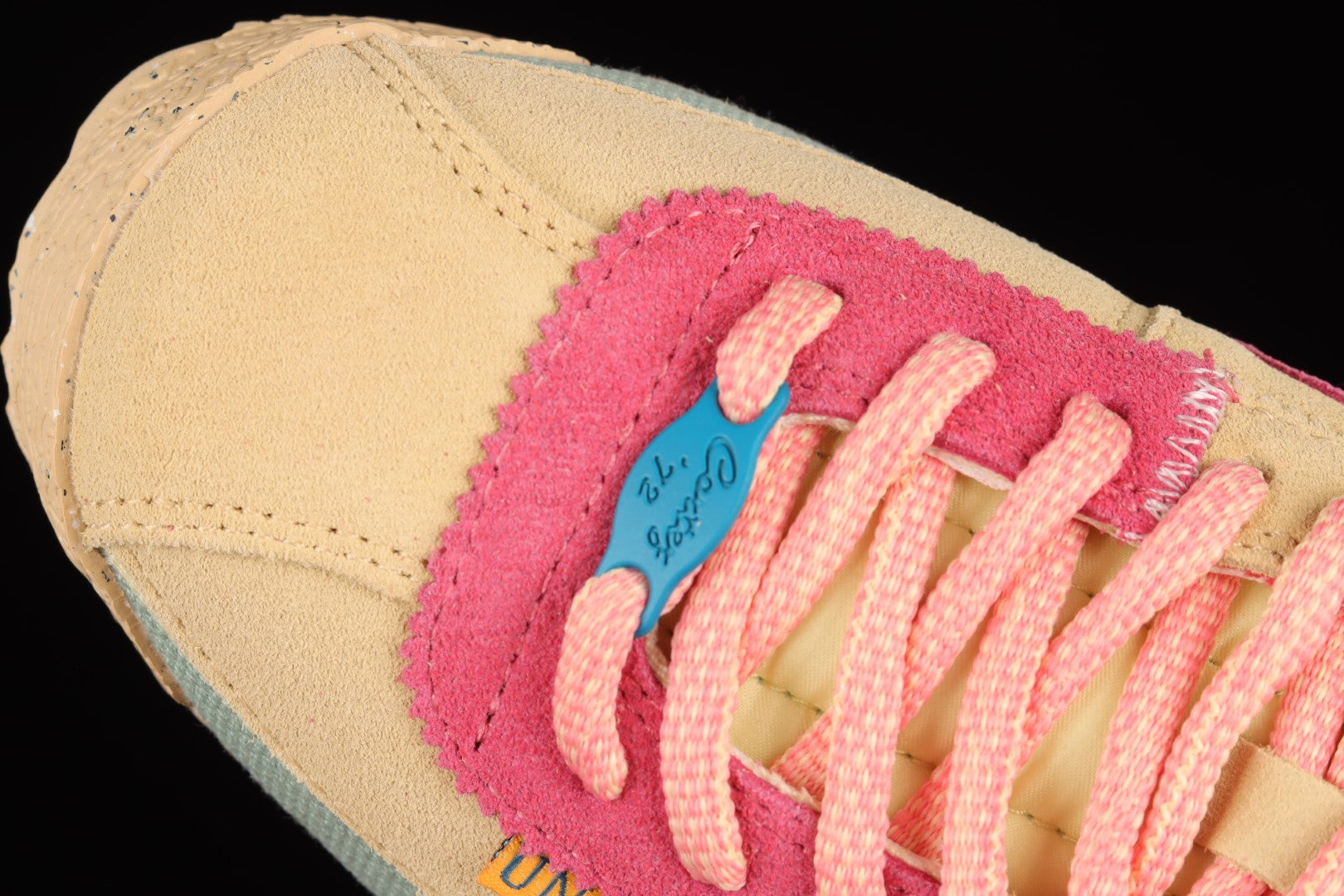 NikeWMNS Cortez x Union - Sesame