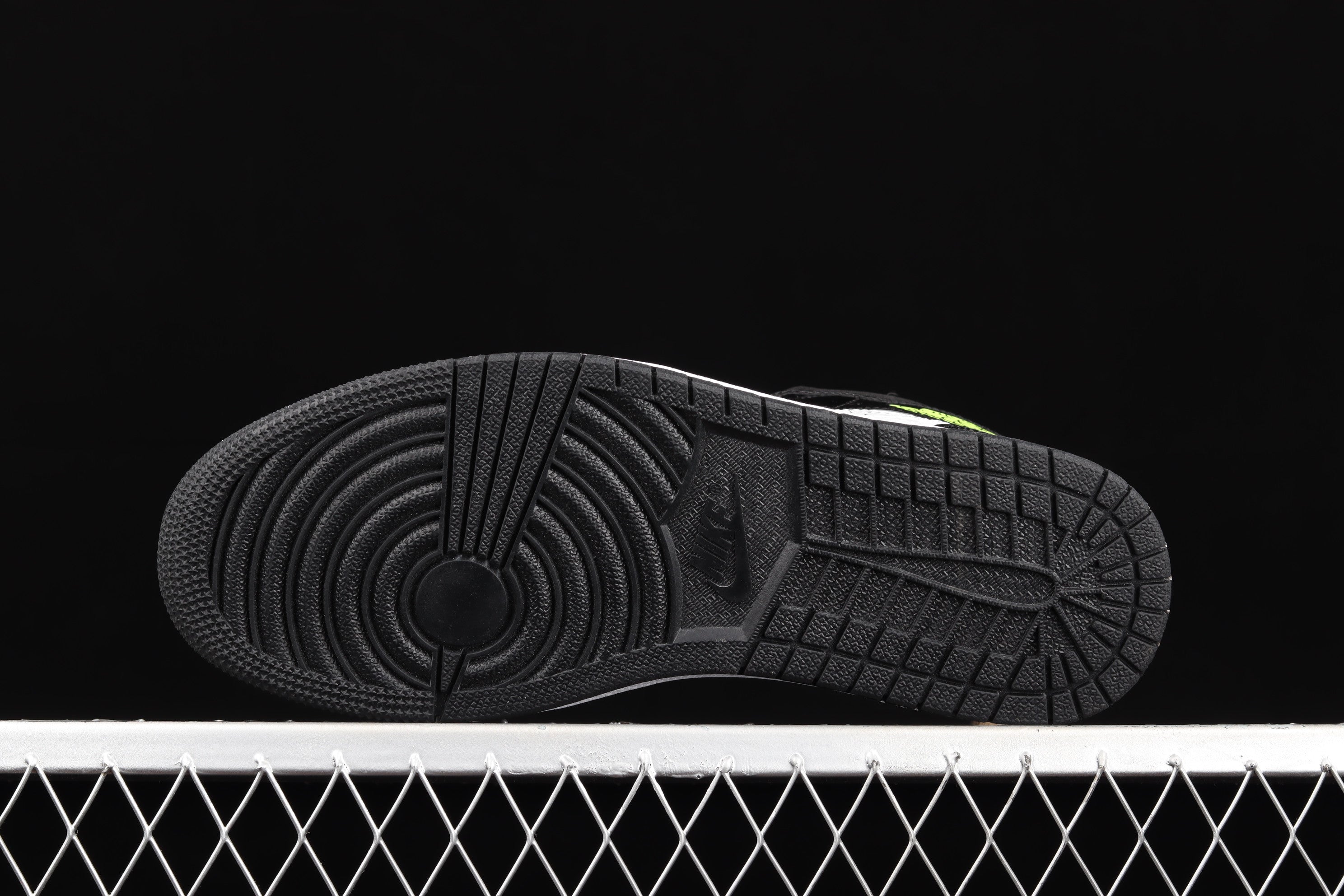 Air Jordan retro 1 AJ1 mid - DIY