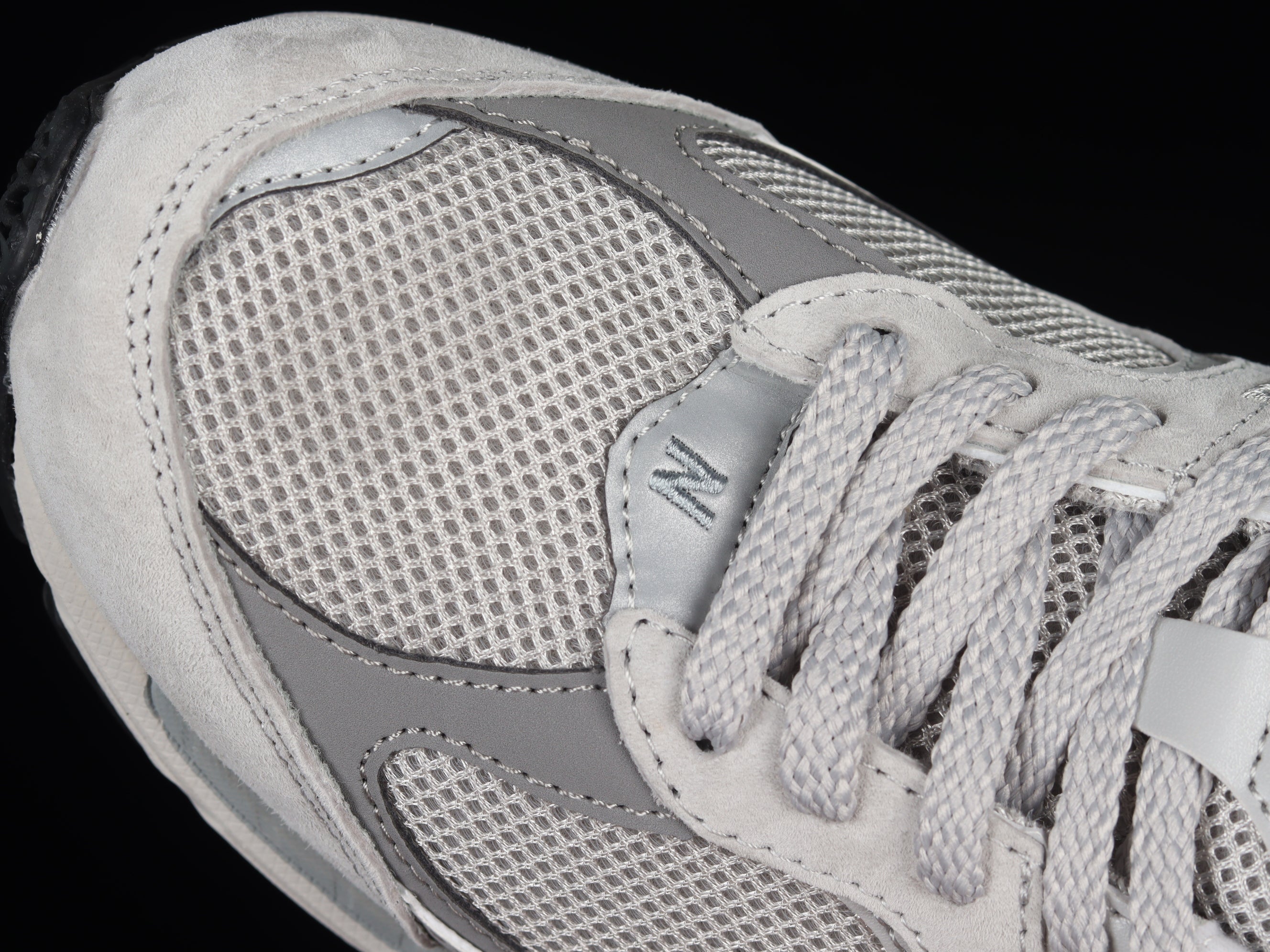 New Balance 2002R - Grey