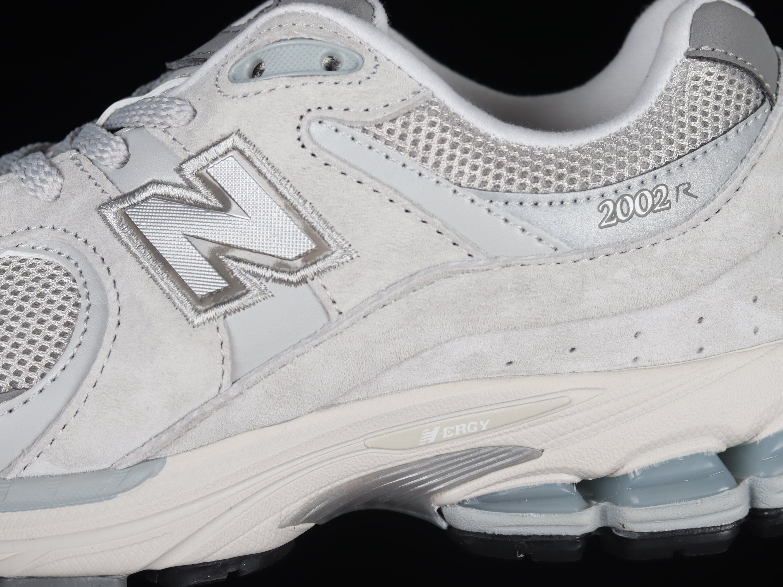 New Balance 2002R - Grey