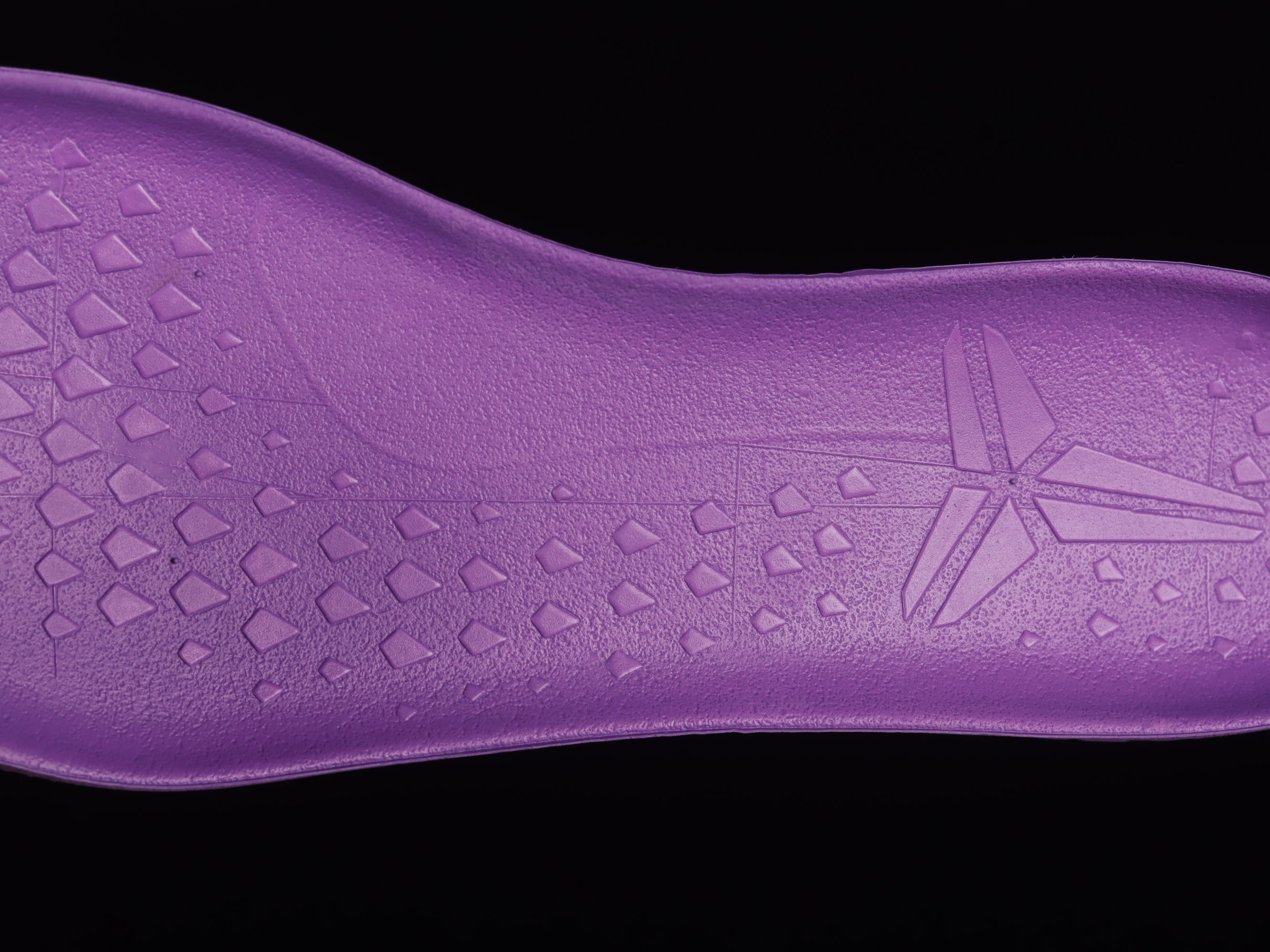 NikeMens Kobe 8 - Easter