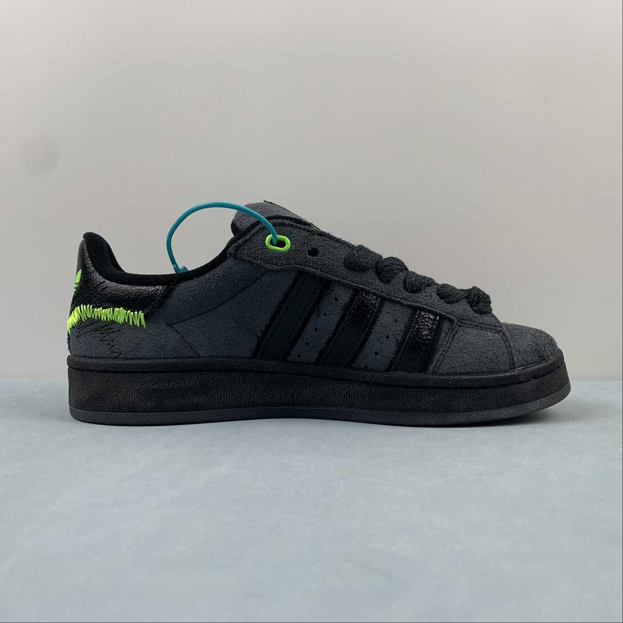 adidasUnisex Campus 00S - Youth Of Paris