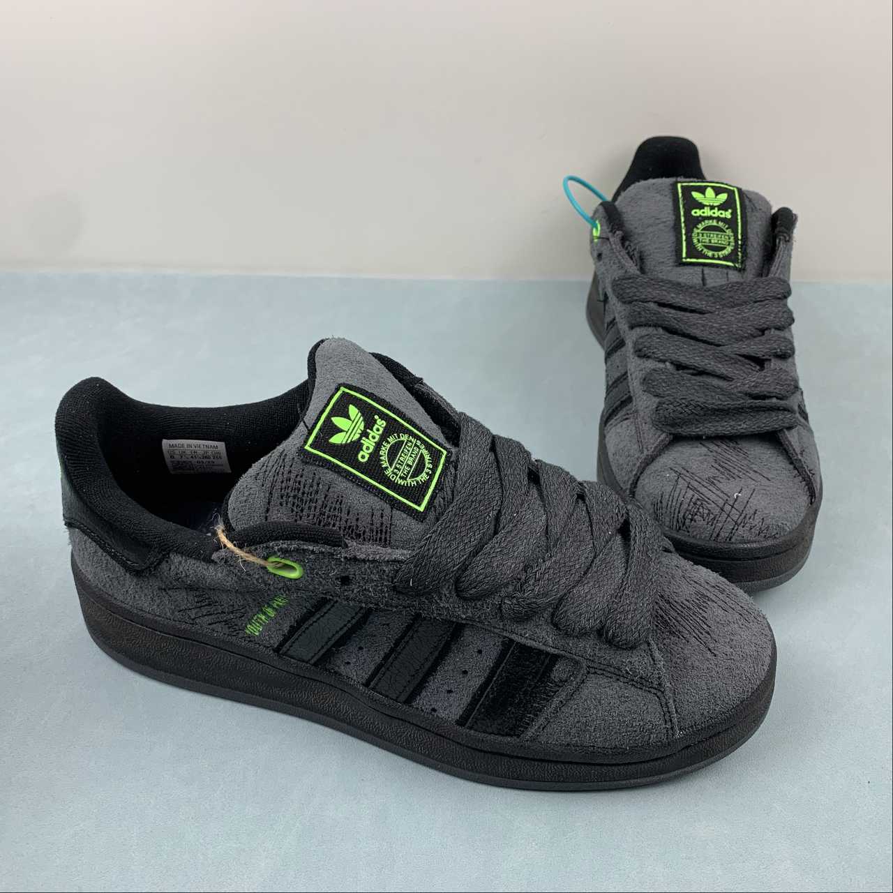 adidasUnisex Campus 00S - Youth Of Paris