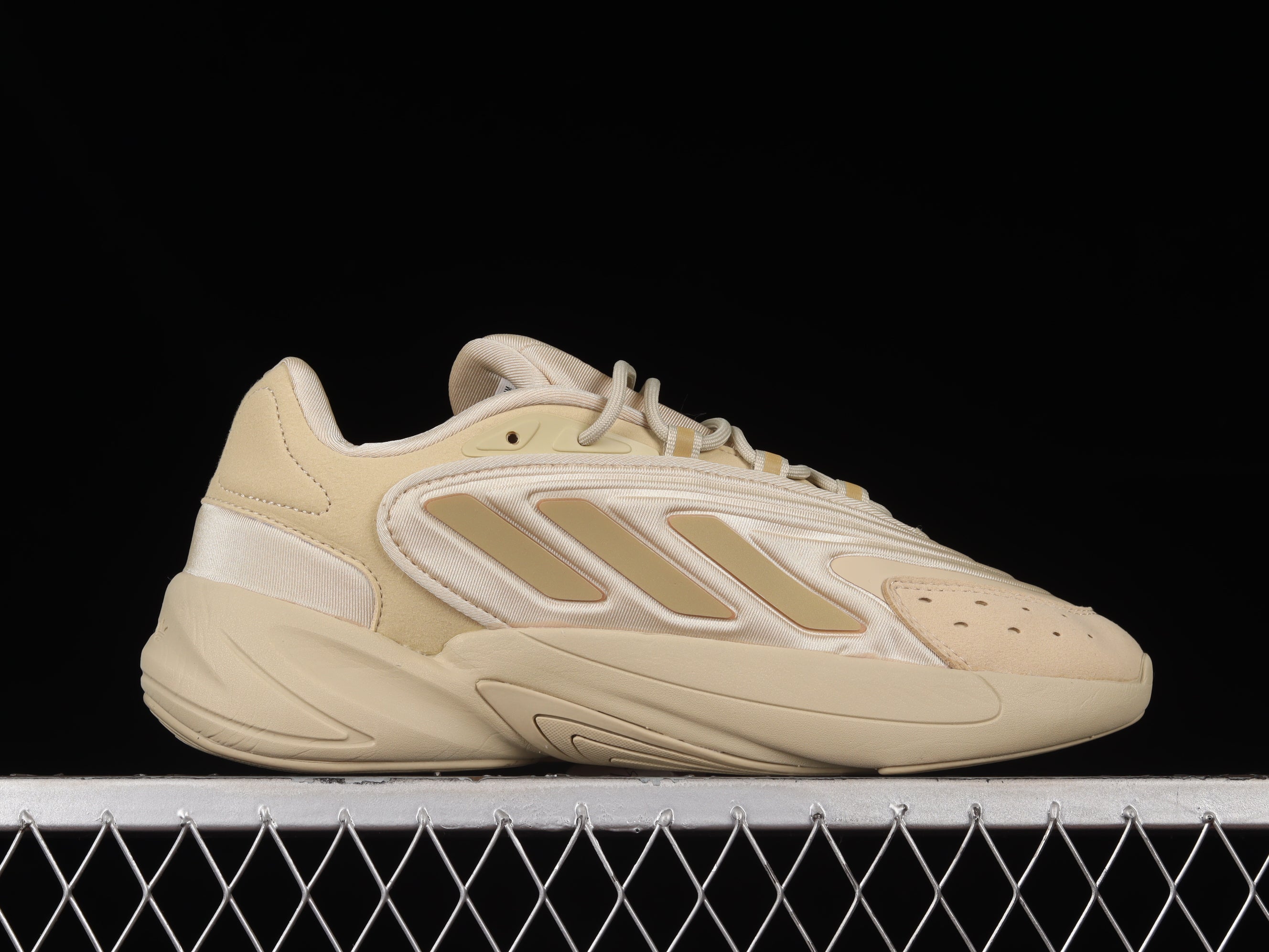 adidasMens Ozelia - Beige