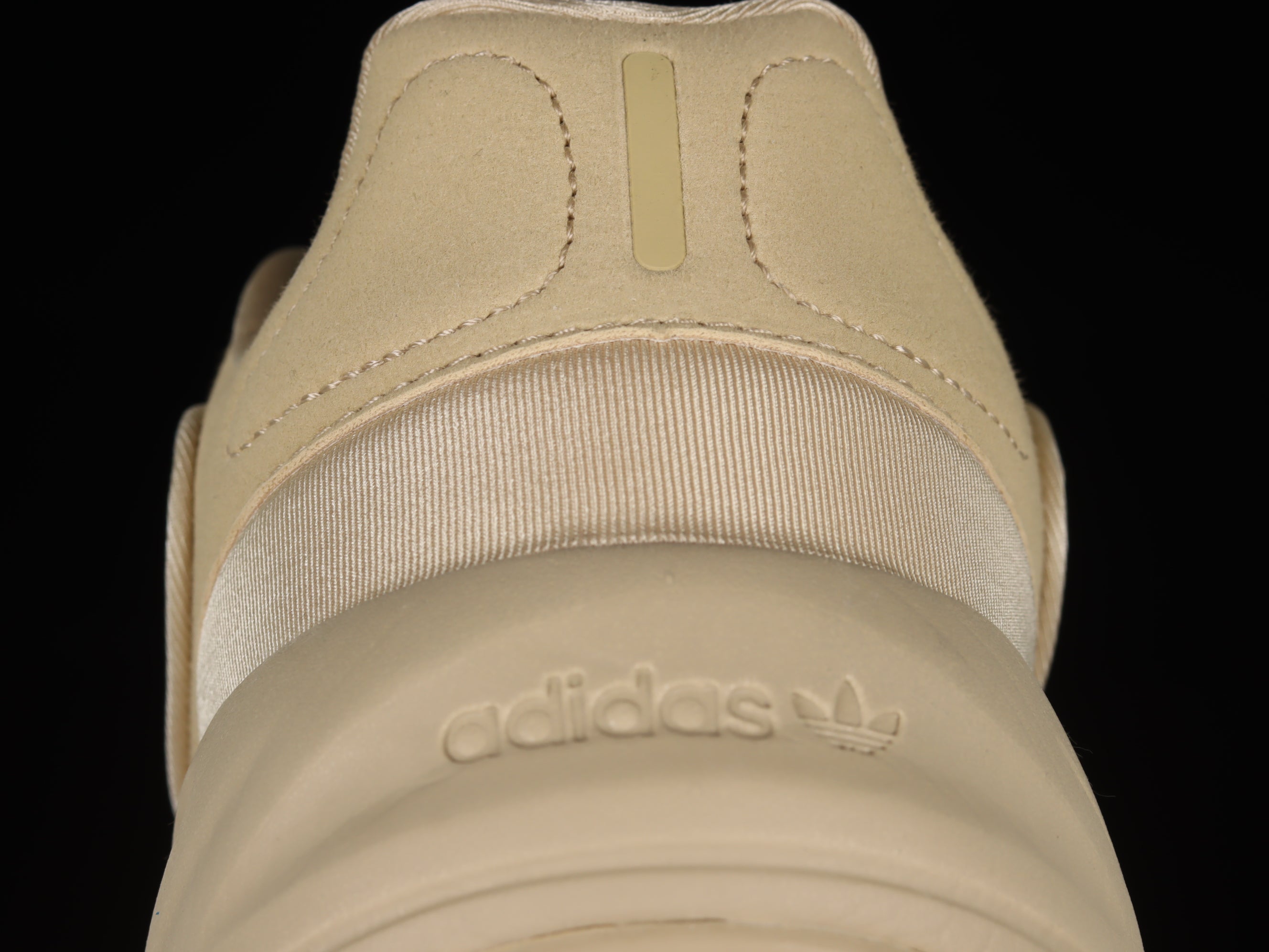 adidasMens Ozelia - Beige