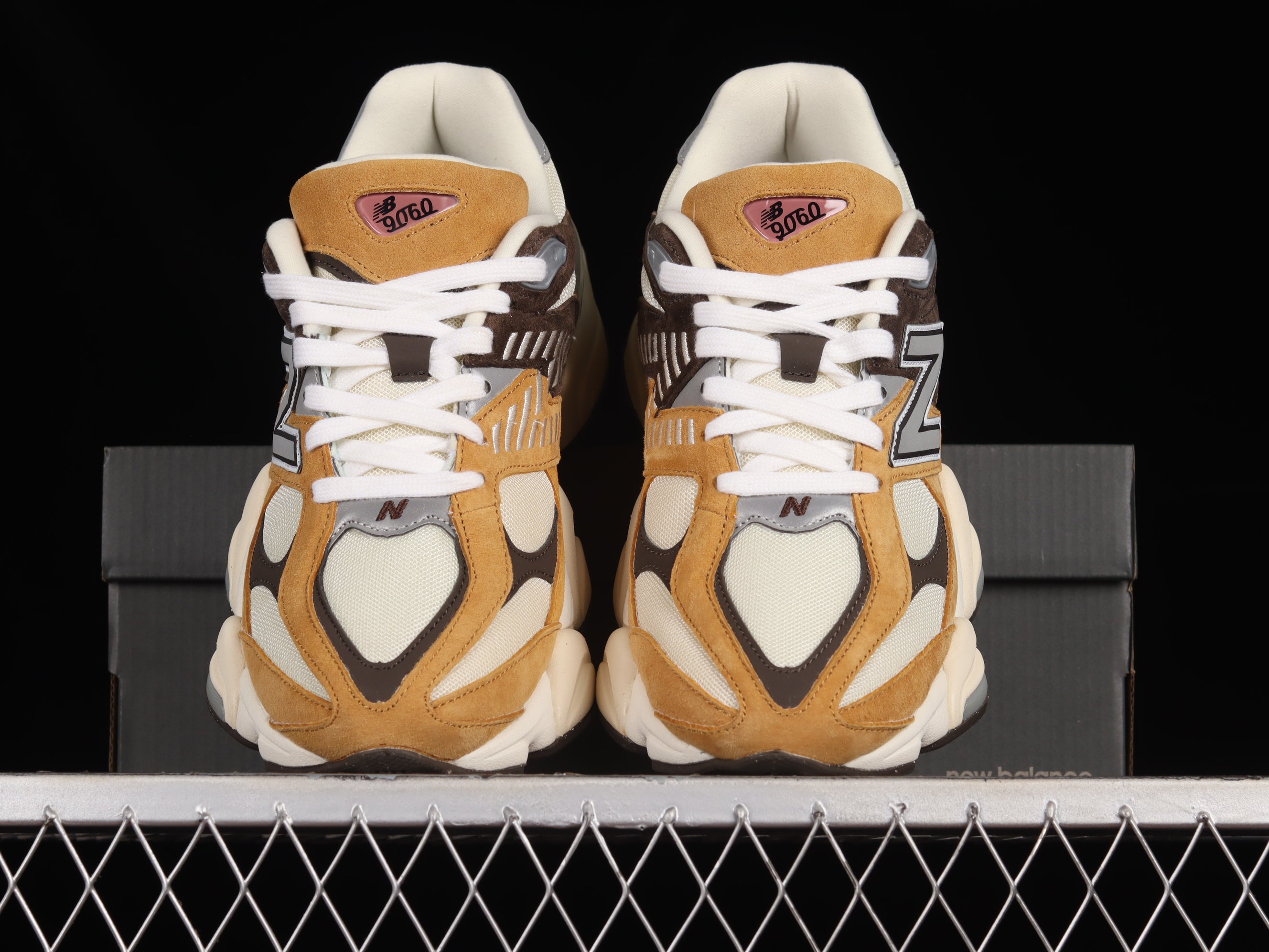 New Balance 9060 - Workwear reflective