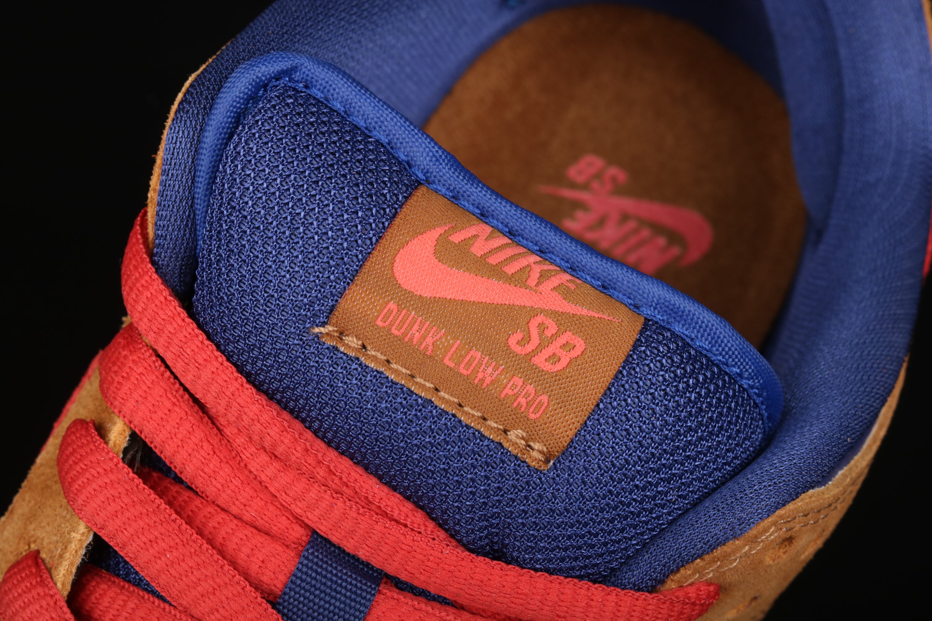 NikeSB Dunk Low Reverse - Papa Bear
