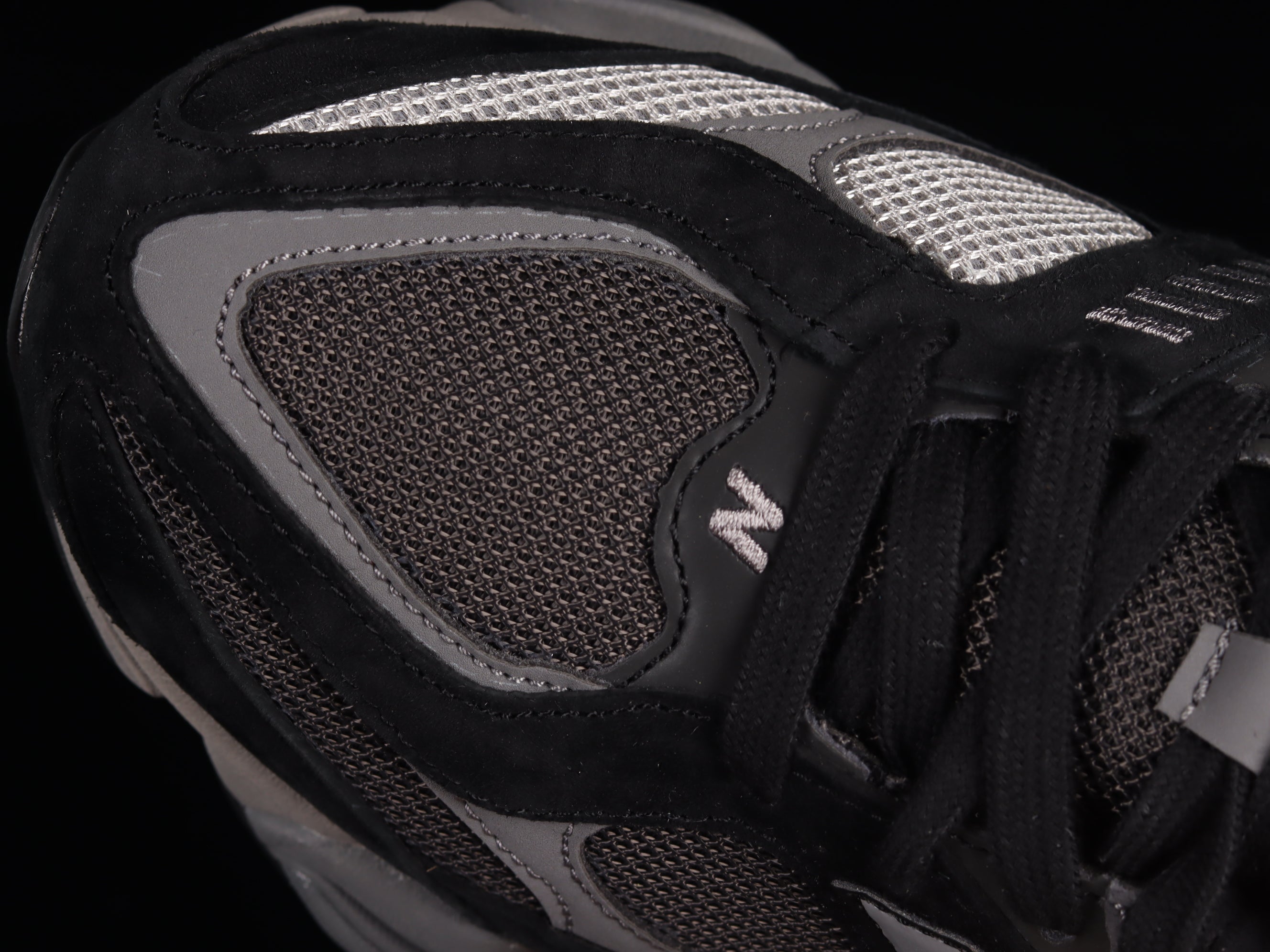 Joe Freshgoods x New Balance 9060 - Black