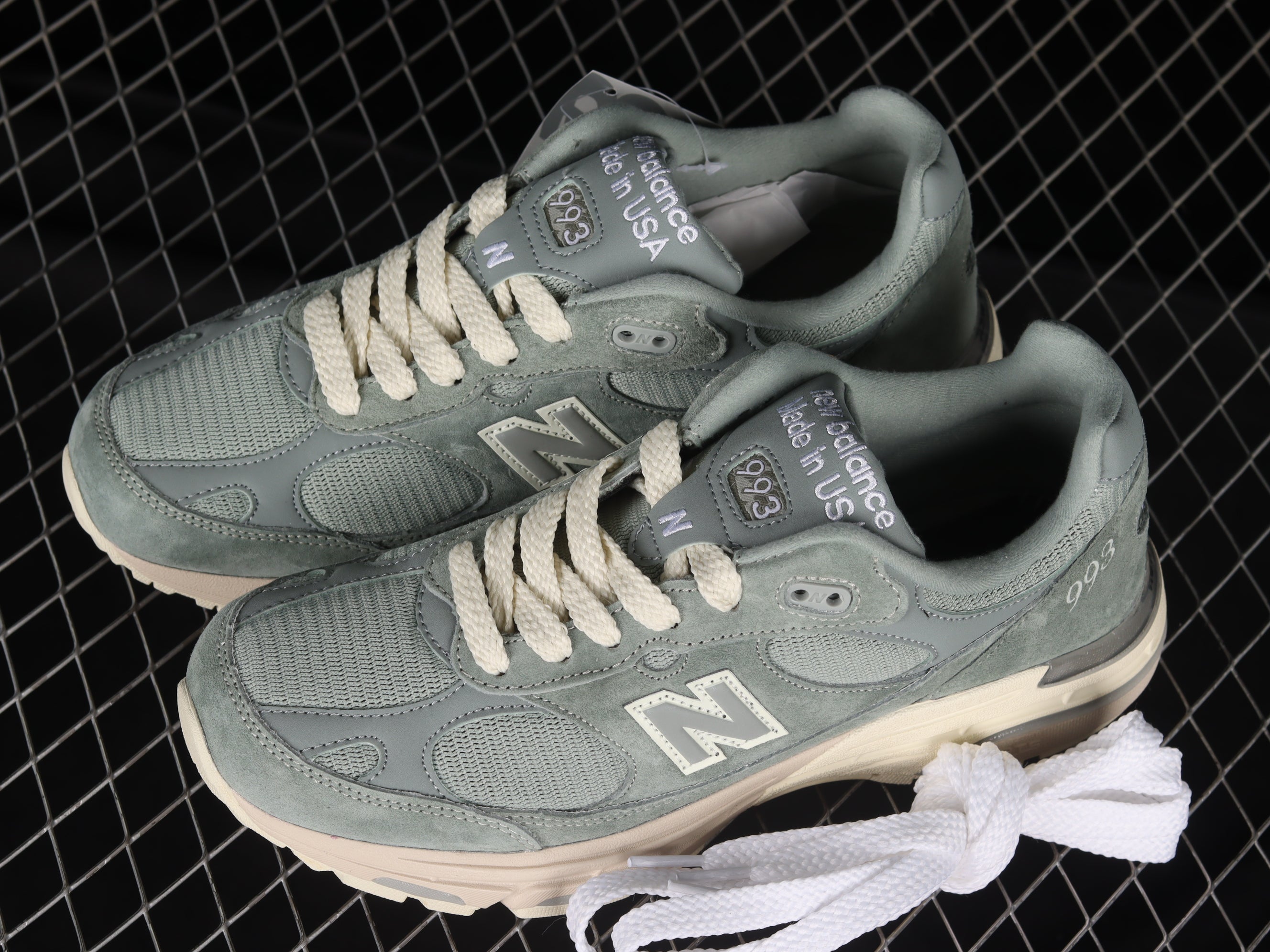 Kith x New Balance 993 Made in USA - Pistachio