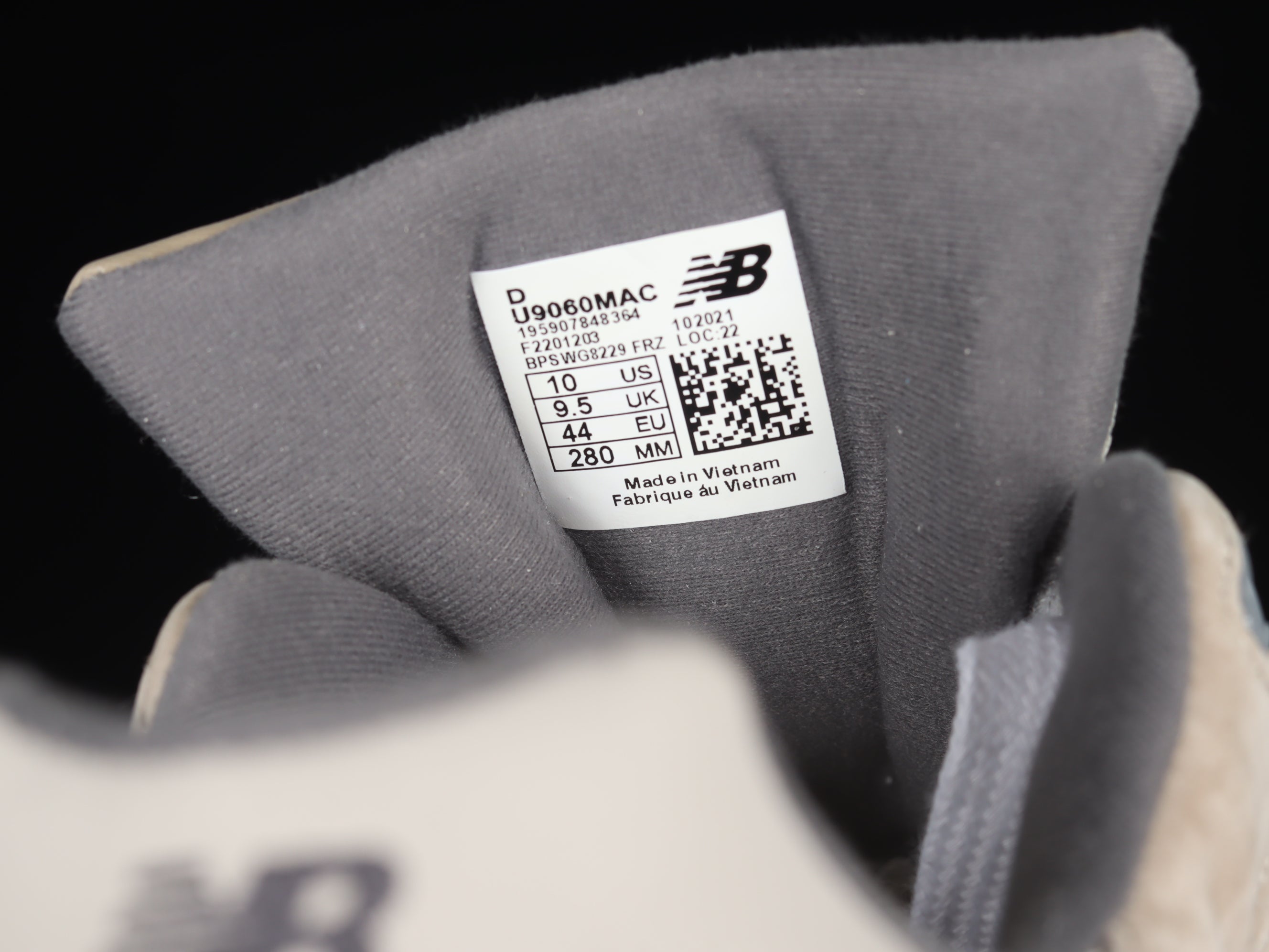 Joe Freshgoods x New Balance NB9060 - Sea Salt