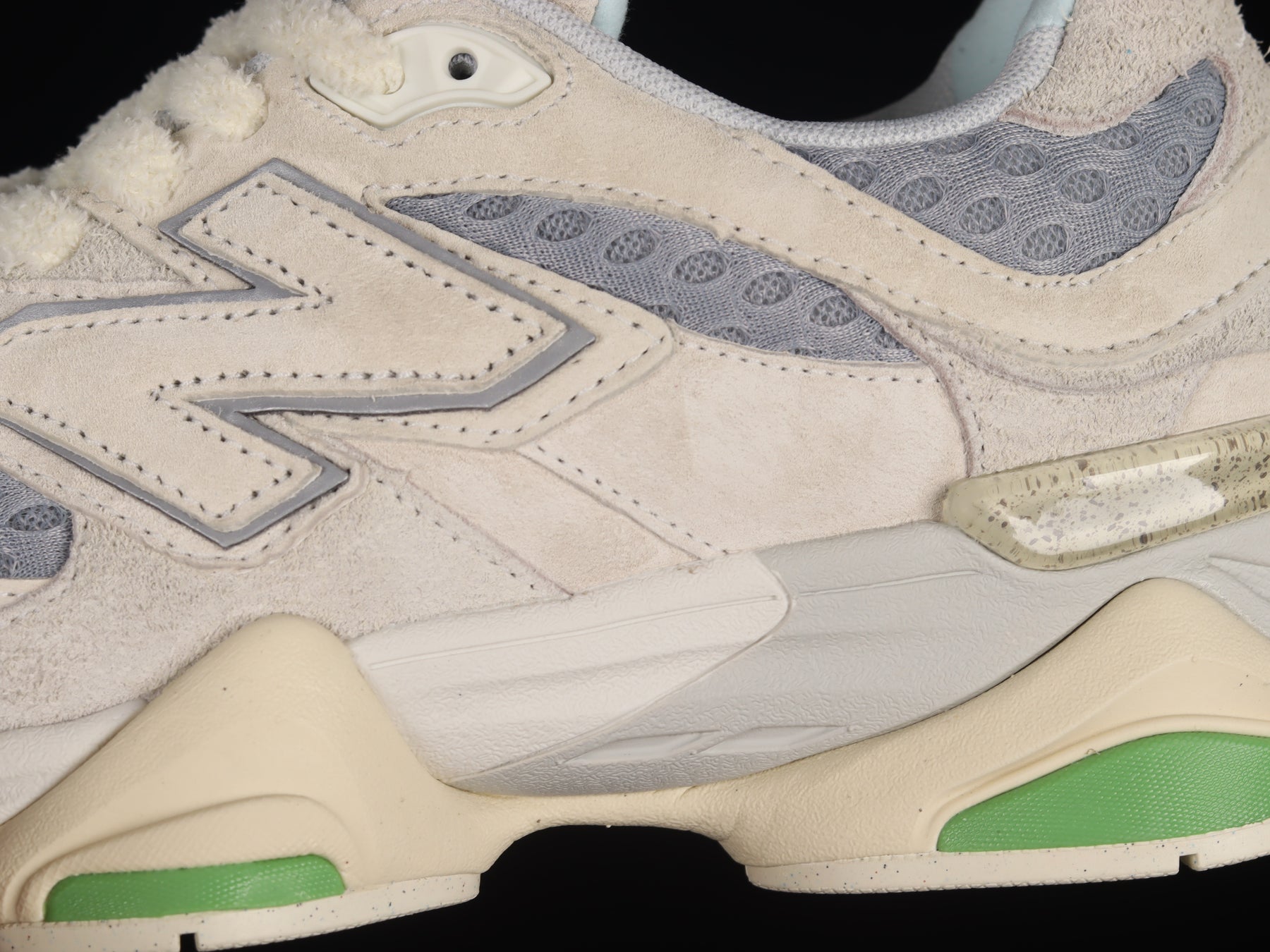 Joe Freshgoods x New Balance 9060 - Bricks and wood