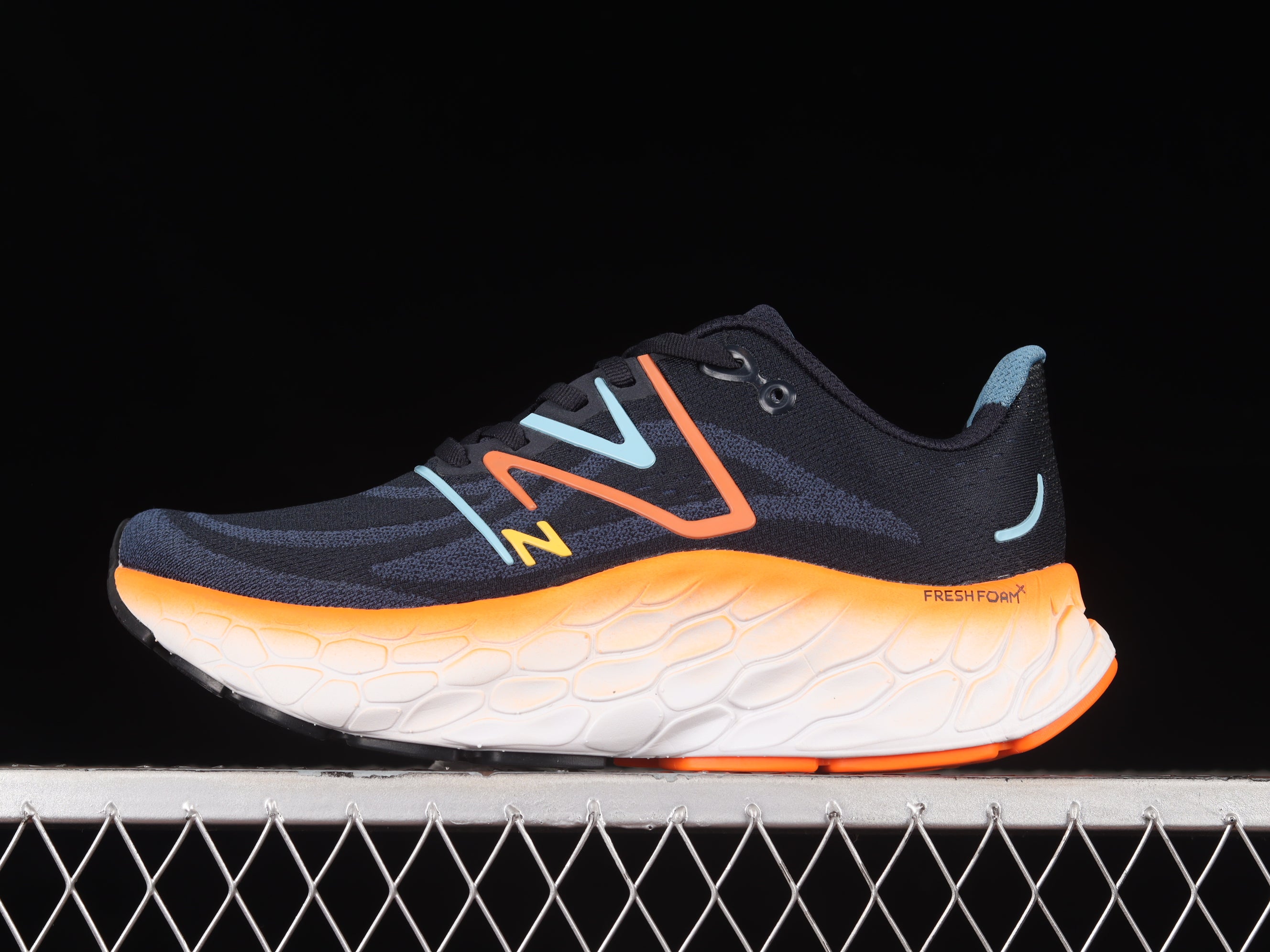 New Balance Fresh Foam x More V4 - Blue/Orange