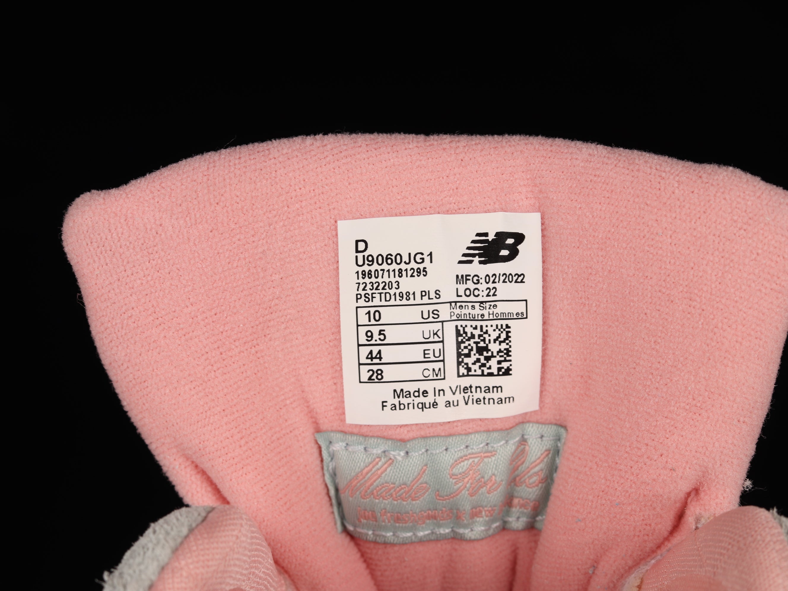 Joe Freshgoods x New Balance 9060 - Nightwatch Green