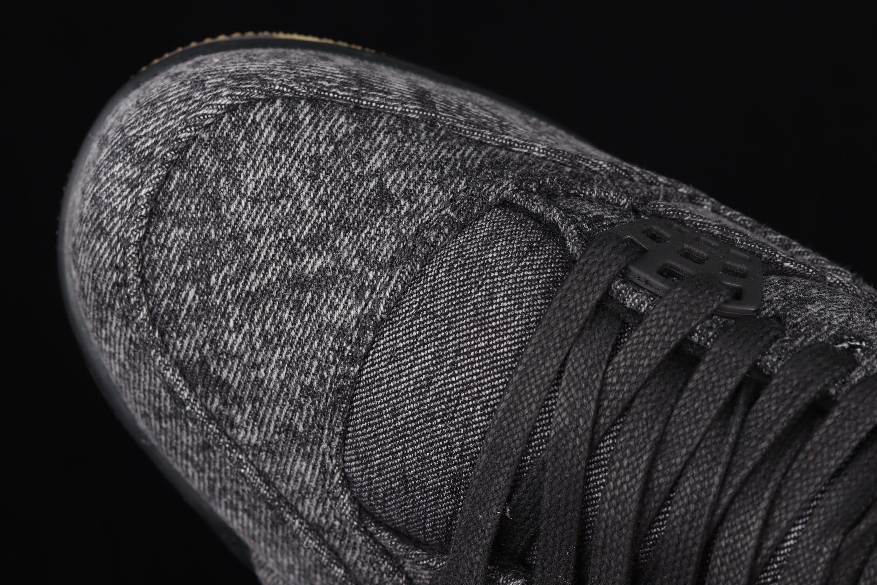 Levi's x Air Jordan 4 AJ4 Retro - Black Denim