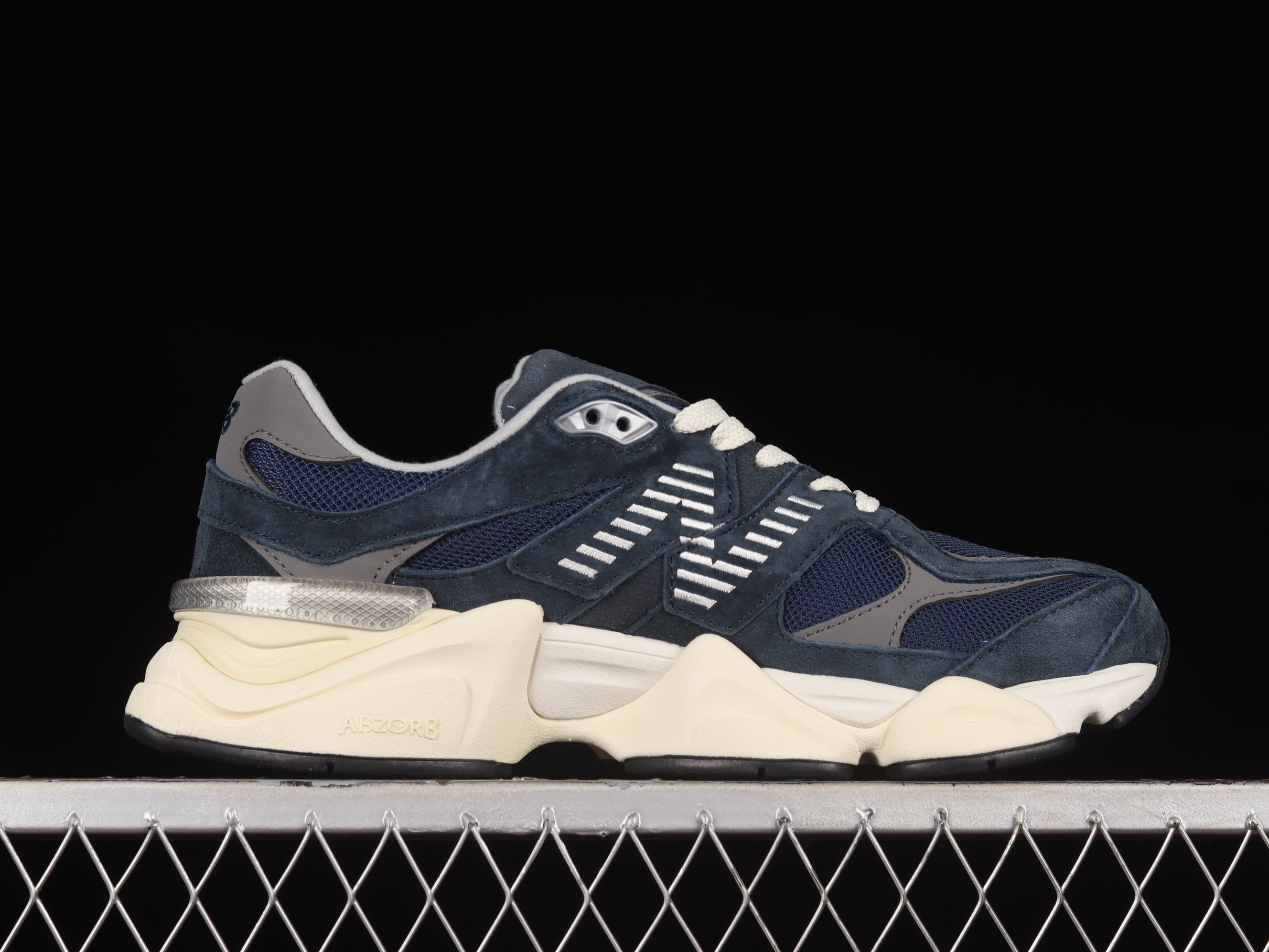 New Balance 9060 - Navy/White