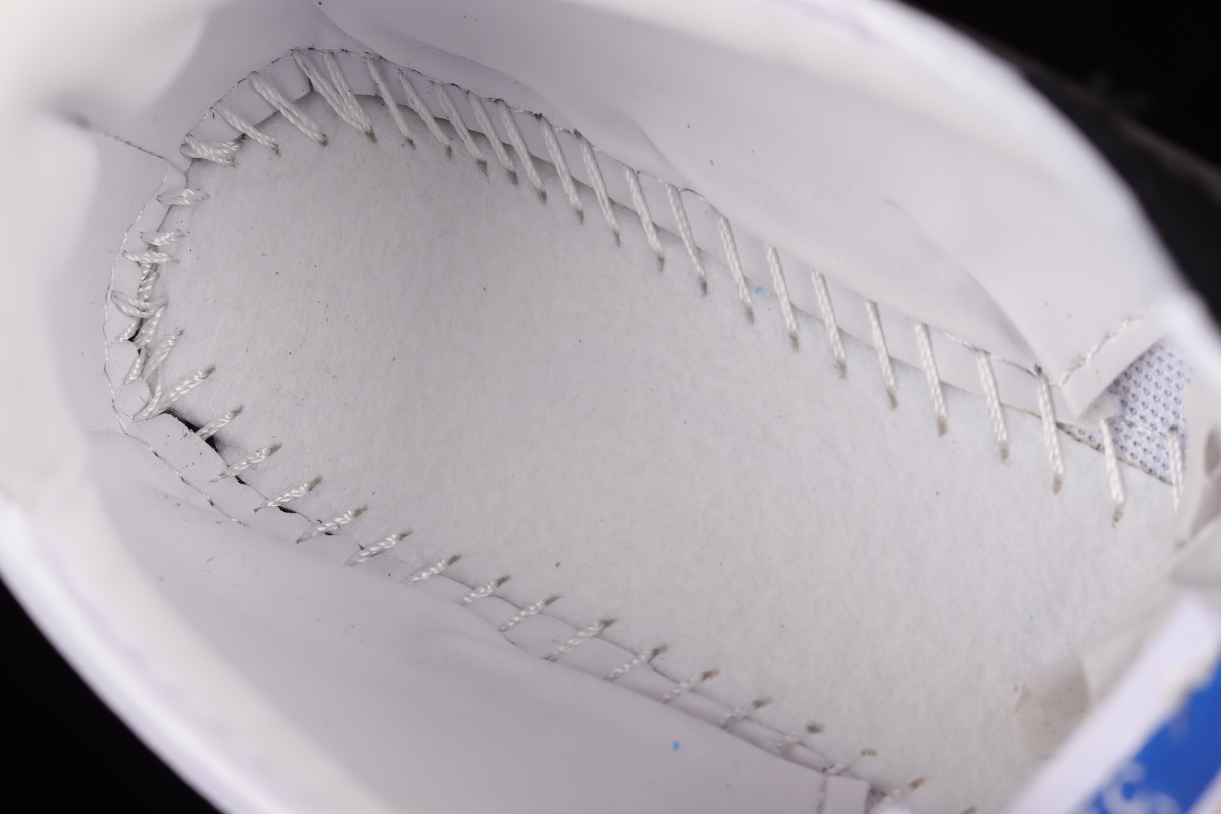 New Balance 327 - Black