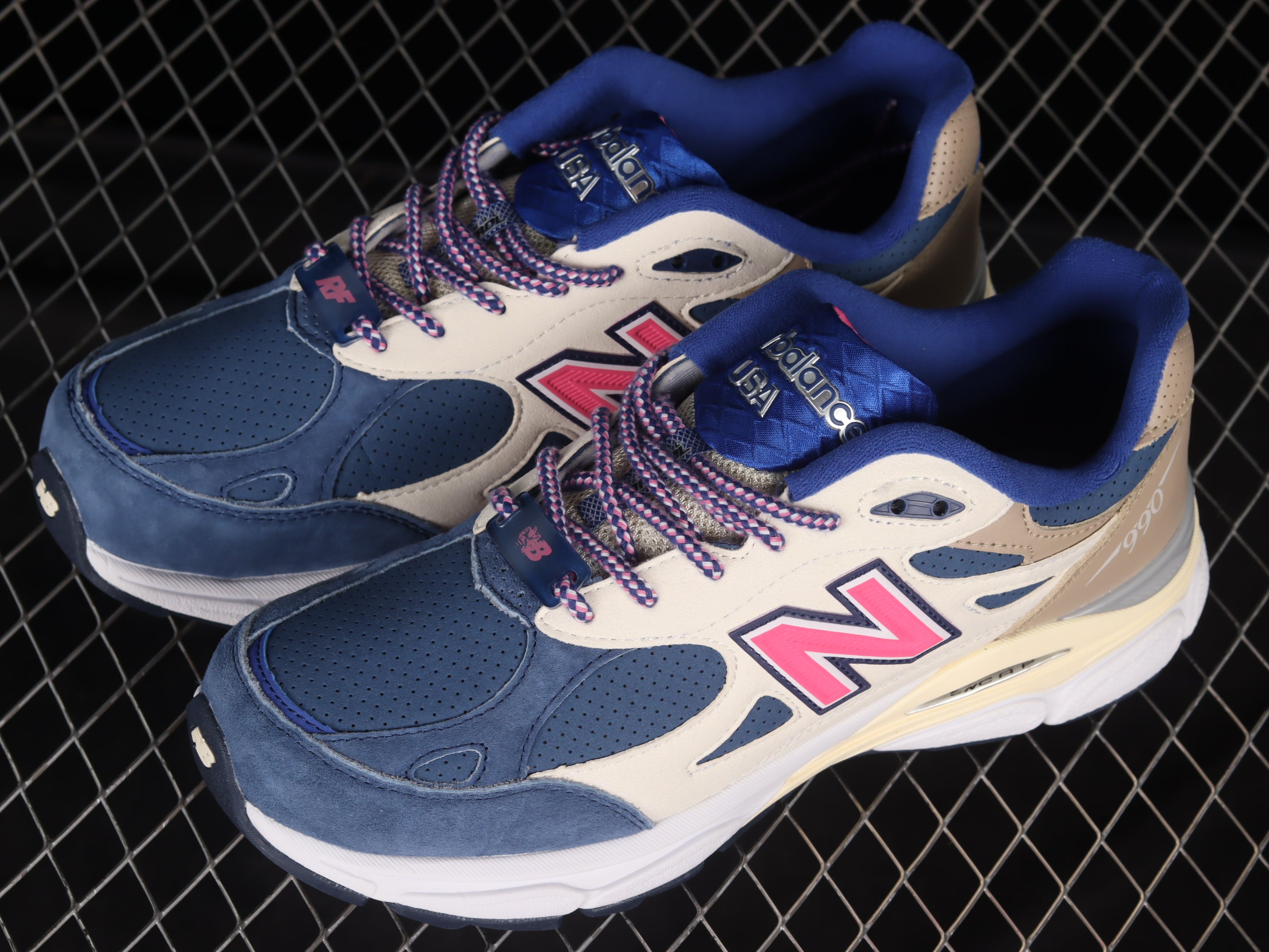 Kith x New Balance 990v3 - Daytona