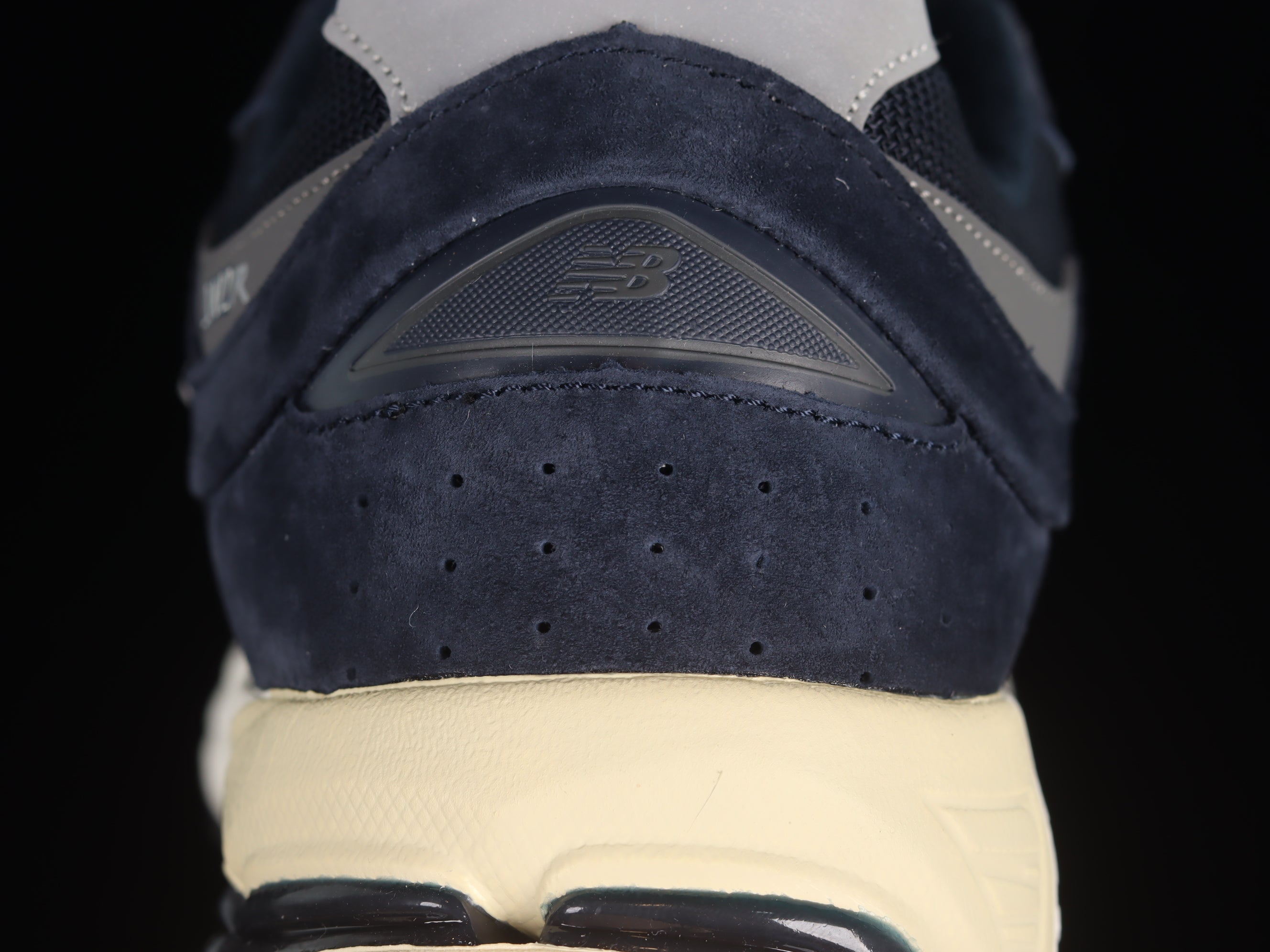 Protection Pack x New Balance 2002R - Phantom