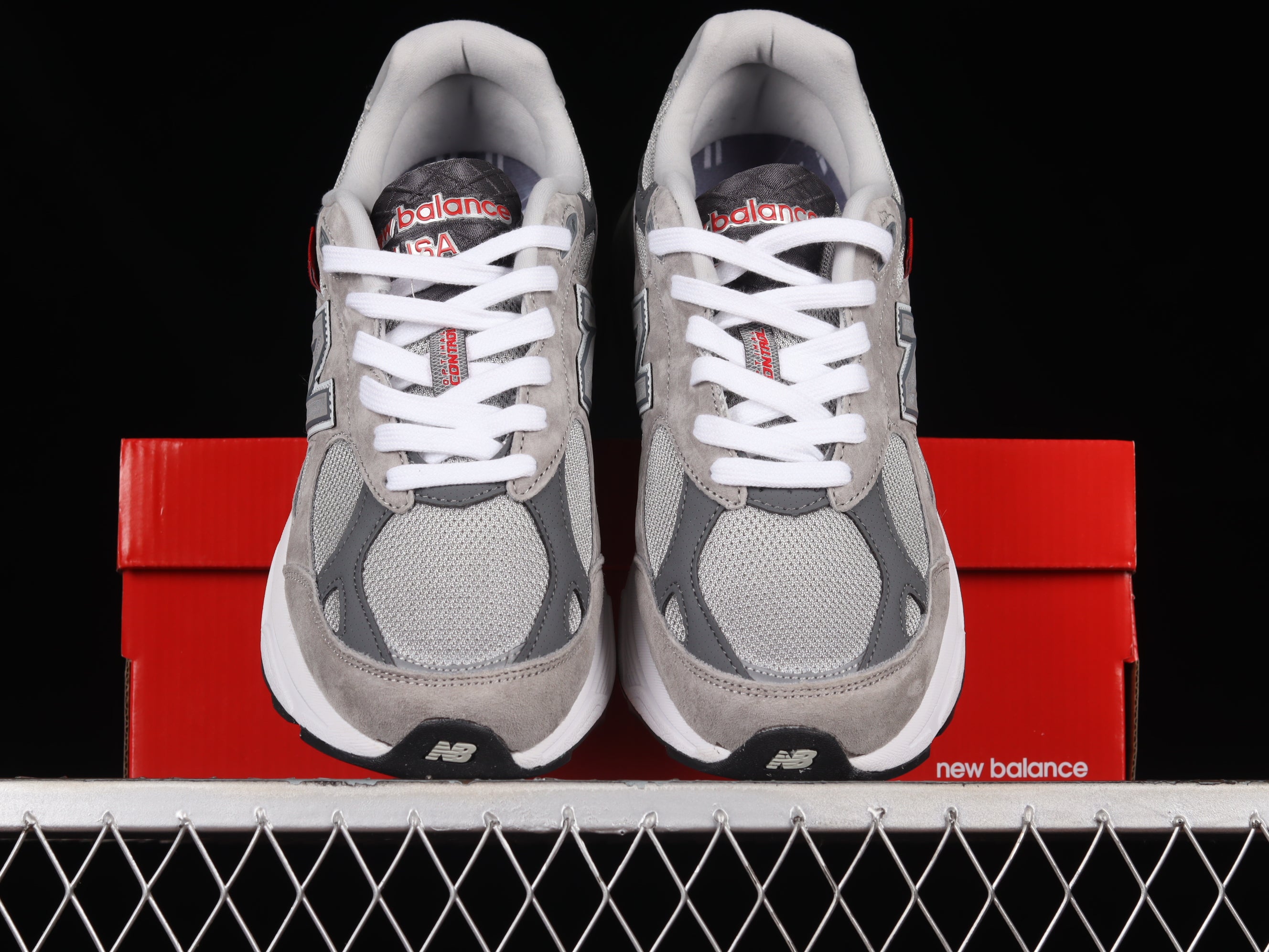 New Balance 990 V3 - Grey