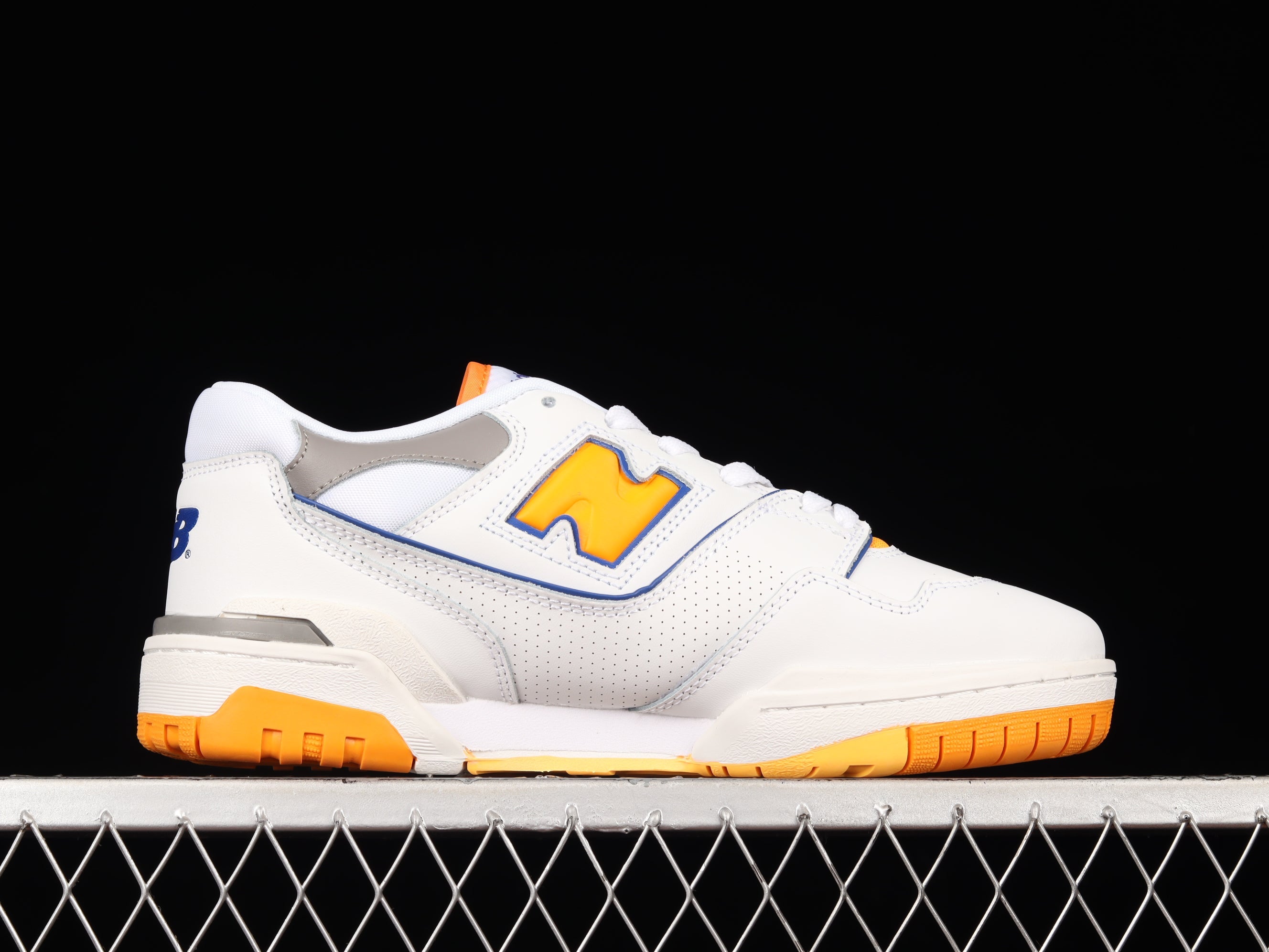 WMNS New Balance 550 - White/Vibrant Orange