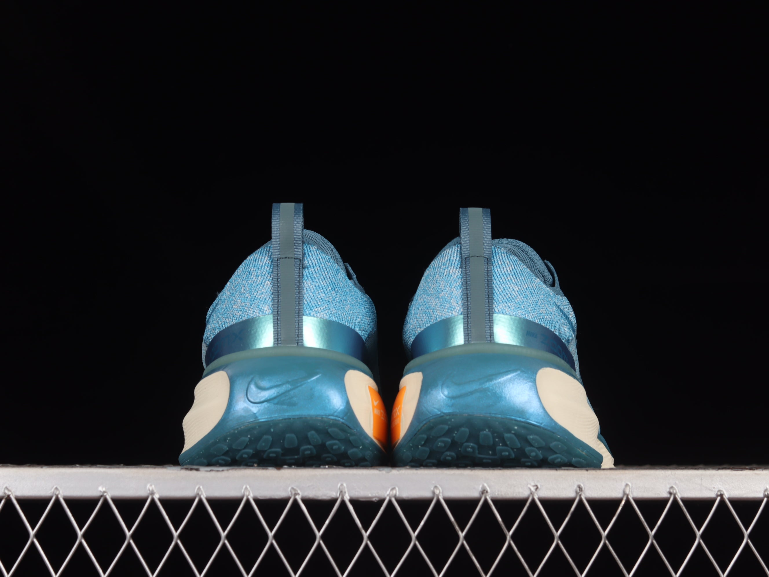 NikeMens Zoom x Invincible Run Flyknit 3 - Noise Aqua'