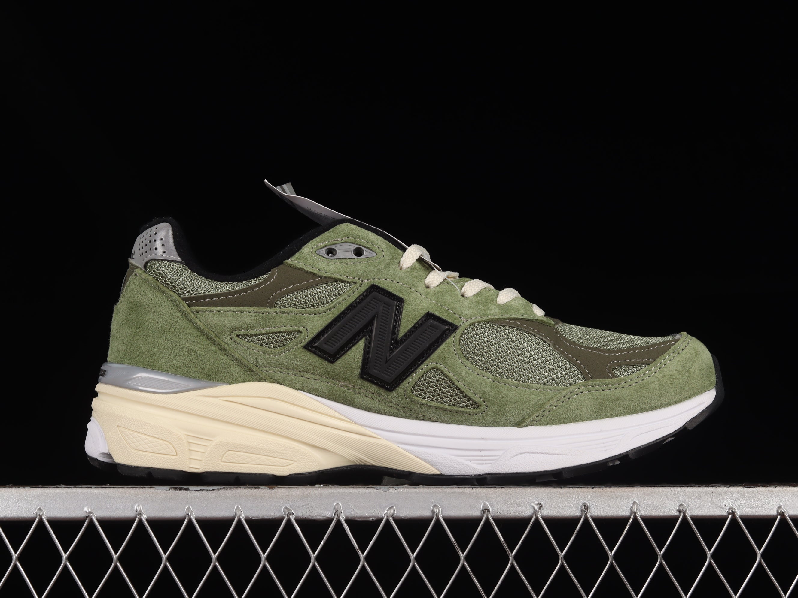 JJJJound x New Balance 990v3 - Olive