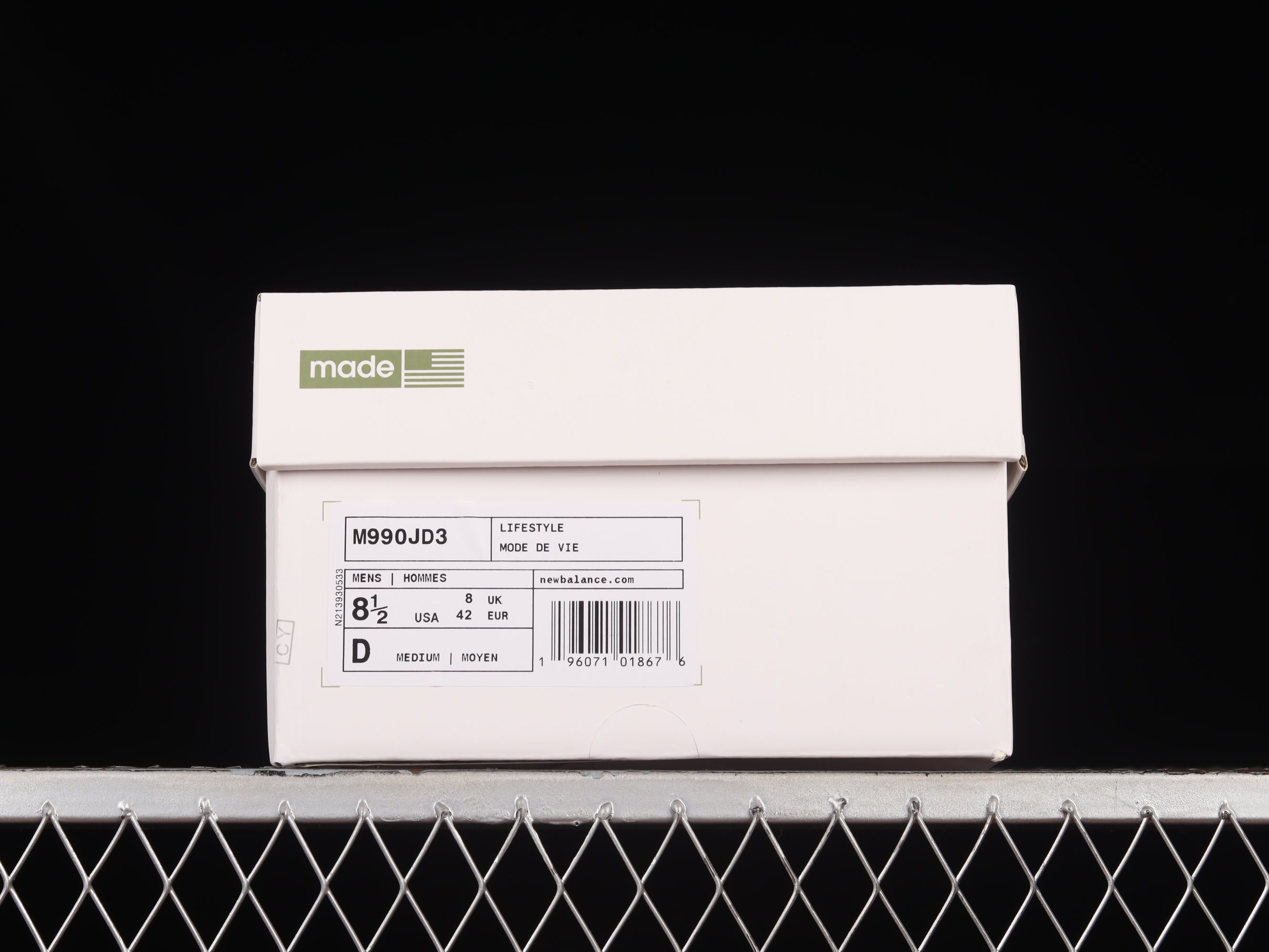 JJJJound x New Balance 990v3 - Olive