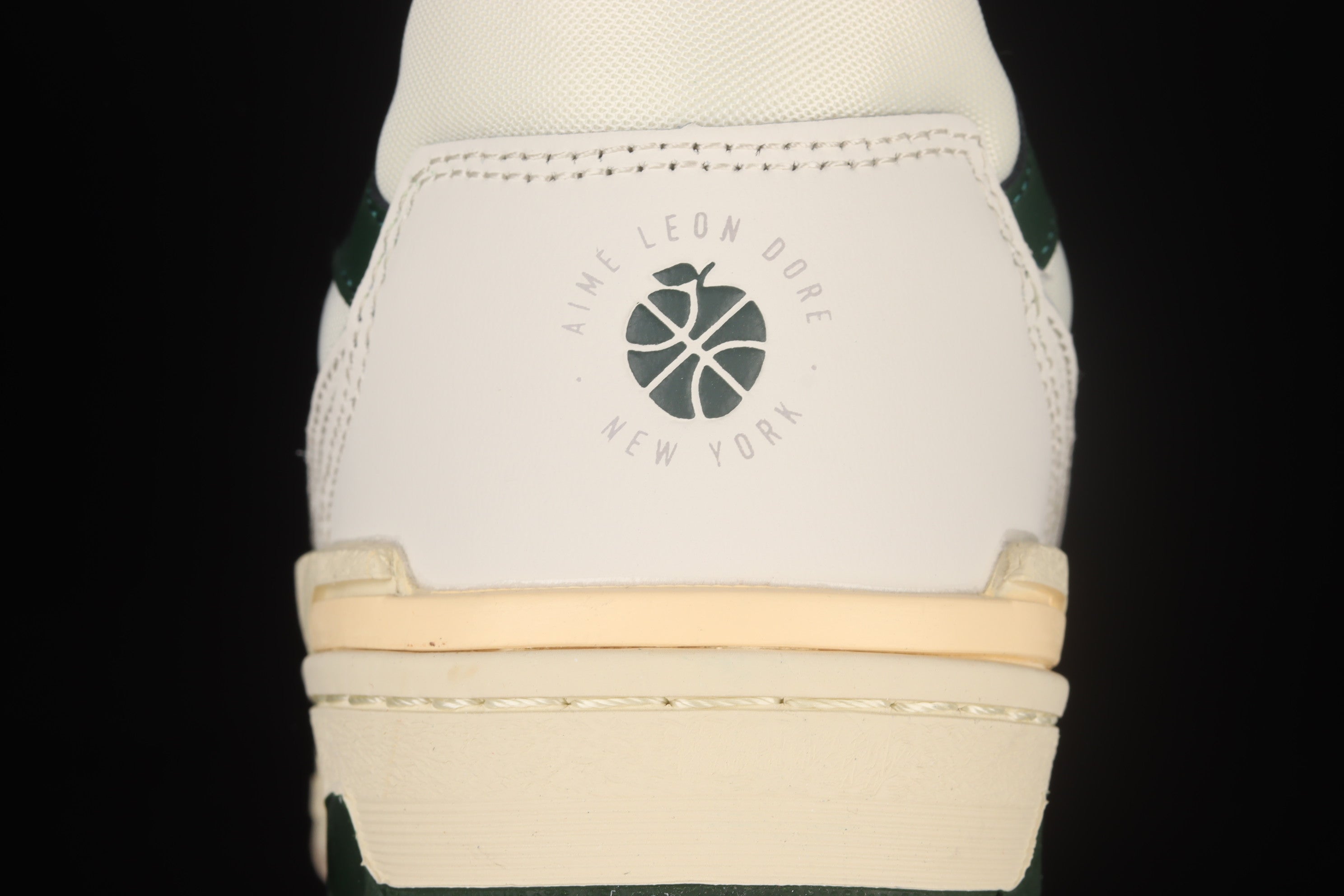 WMNS New Balance 550 x Aimé Leon Dore - Green