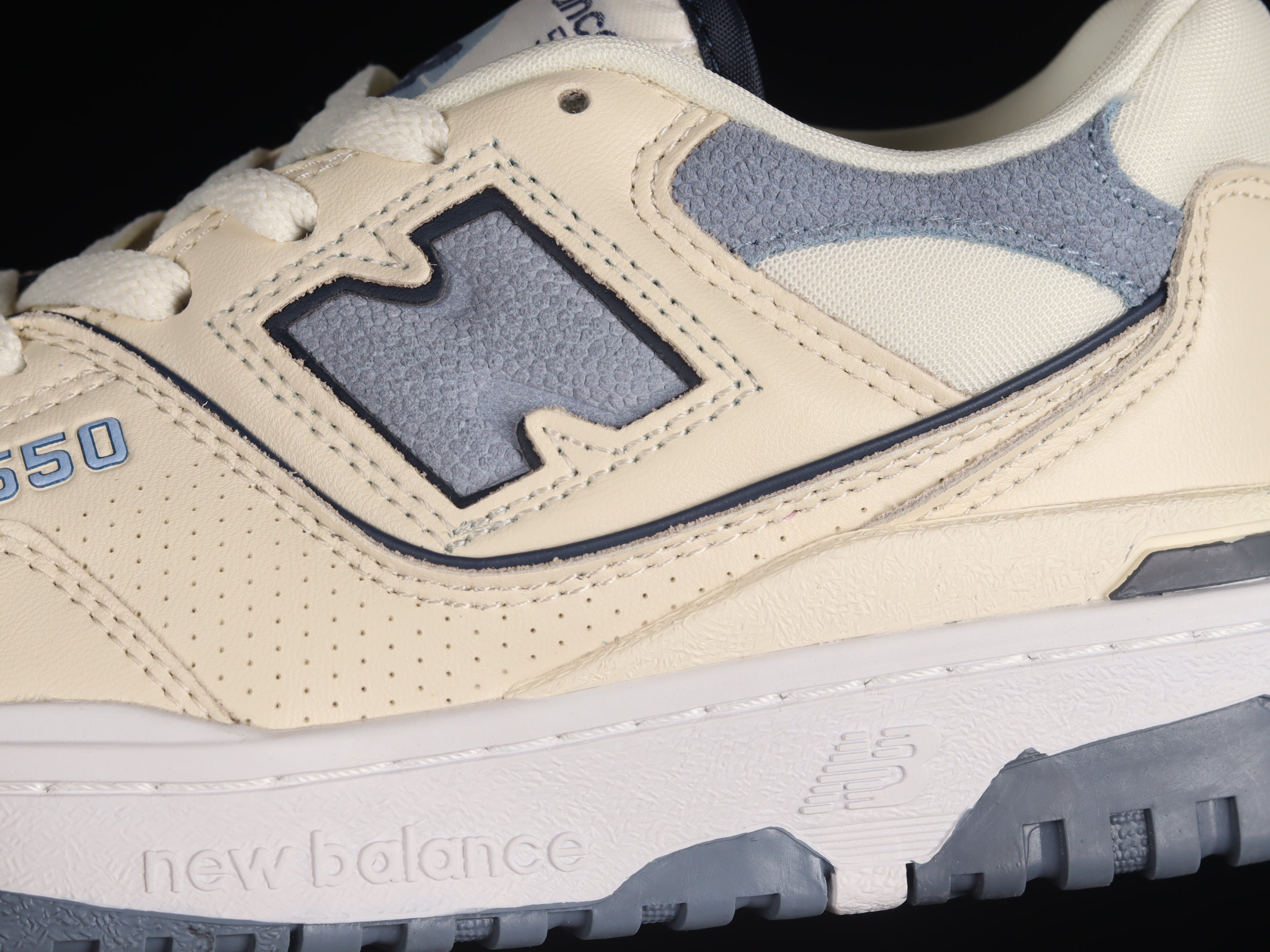 New Balance 550 Vintage - Indigo Beige