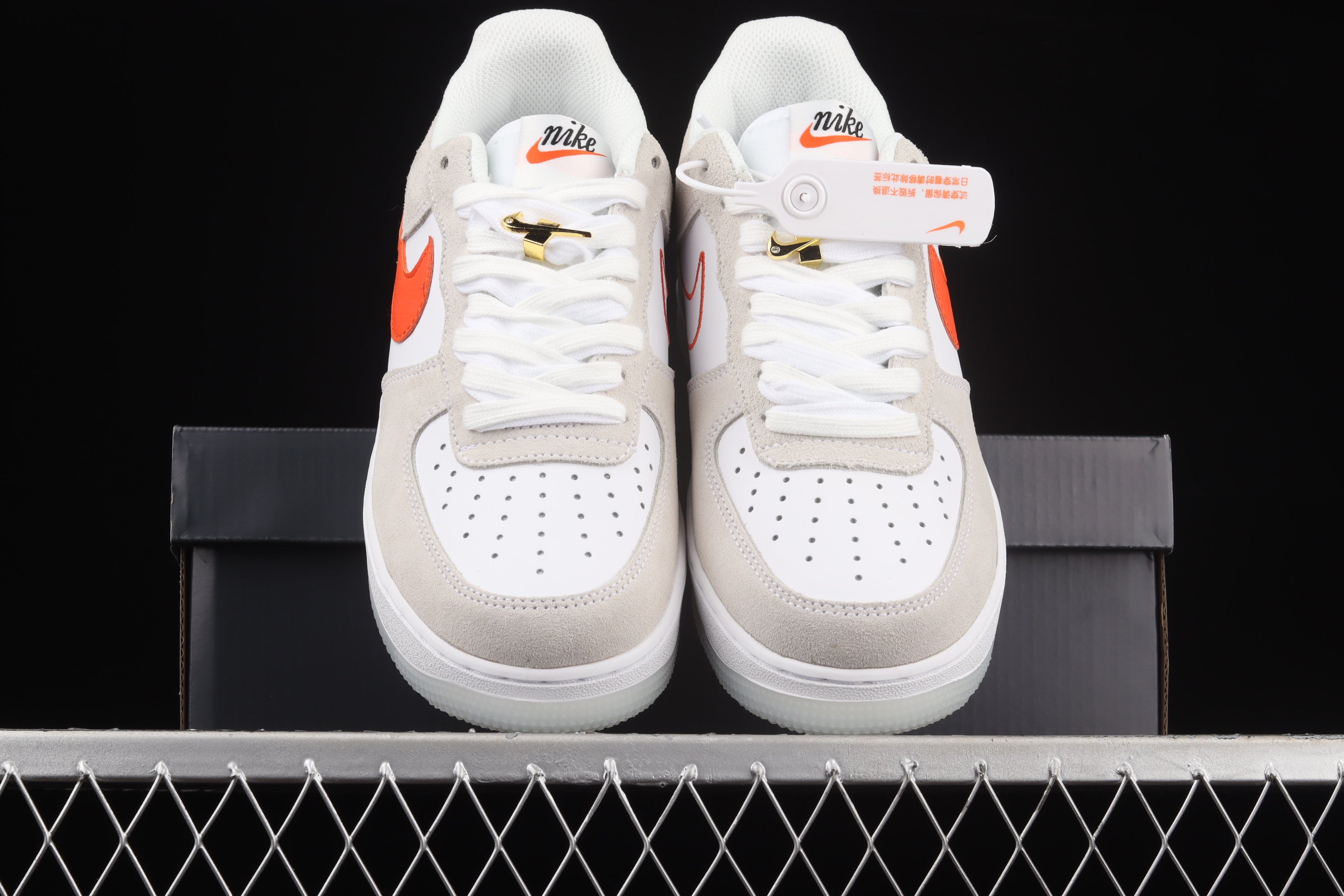 NikeUnisex Air Force 1 AF1 Low First Use - Cream