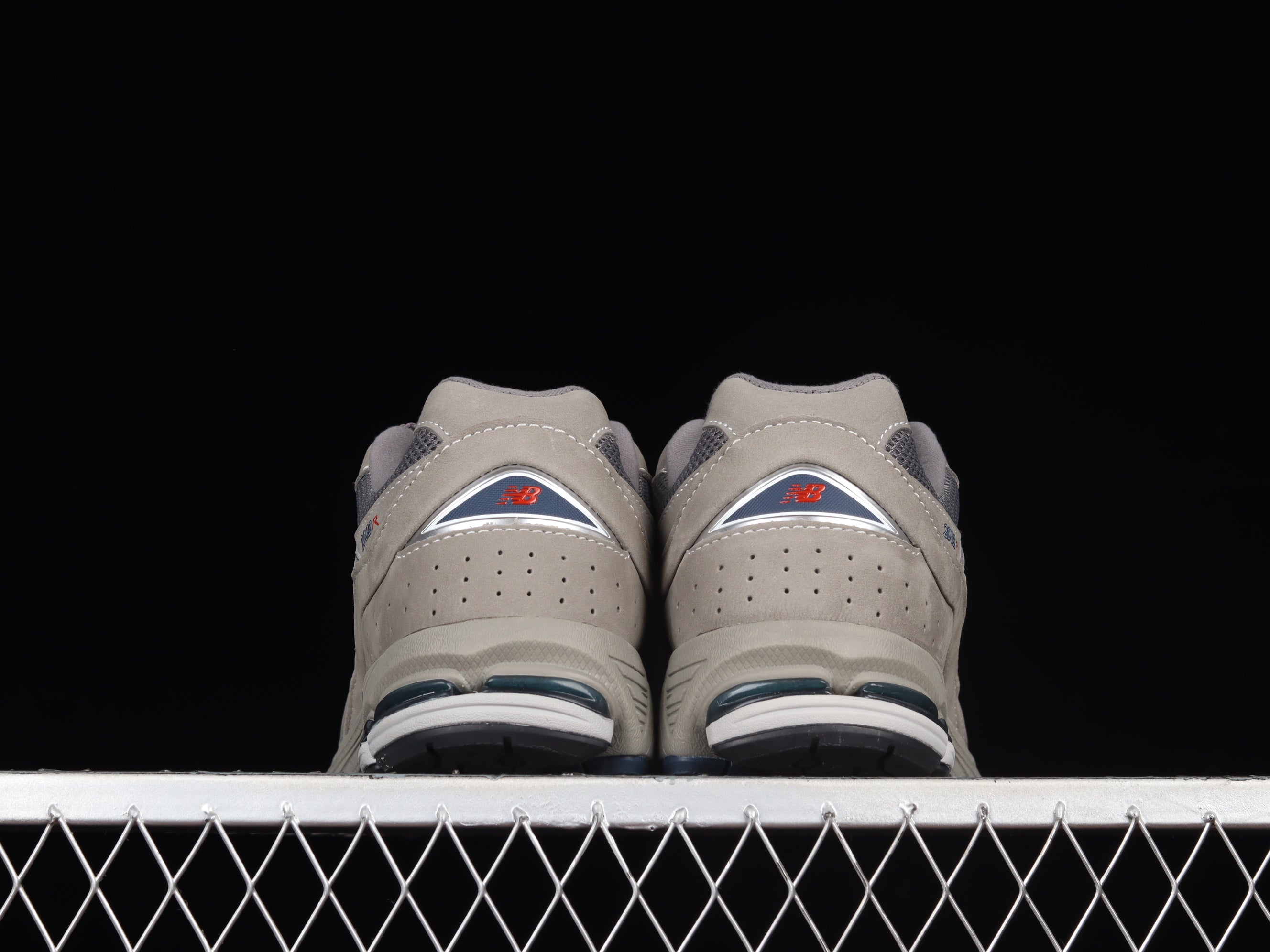 New Balance 2002RA - Grey/Blue