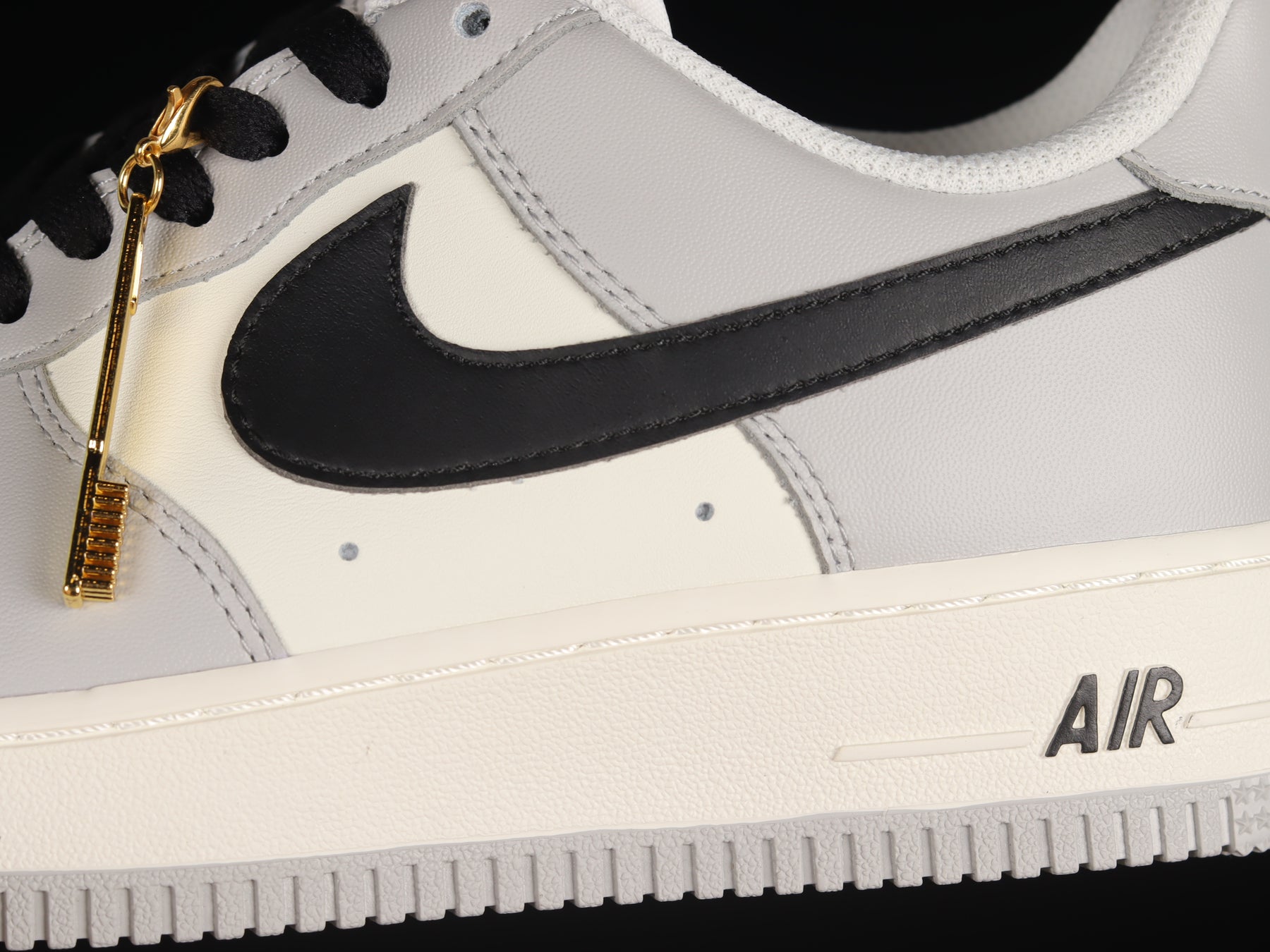 NikeMens Air Force 1 AF1 - Brush