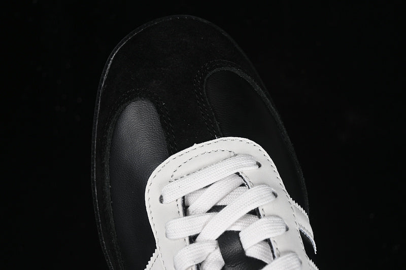adidasUnisex Samba OG 75th Anniversary - White Black