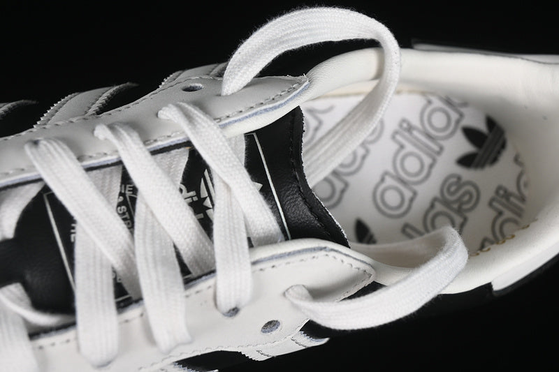 adidasUnisex Samba OG 75th Anniversary - White Black