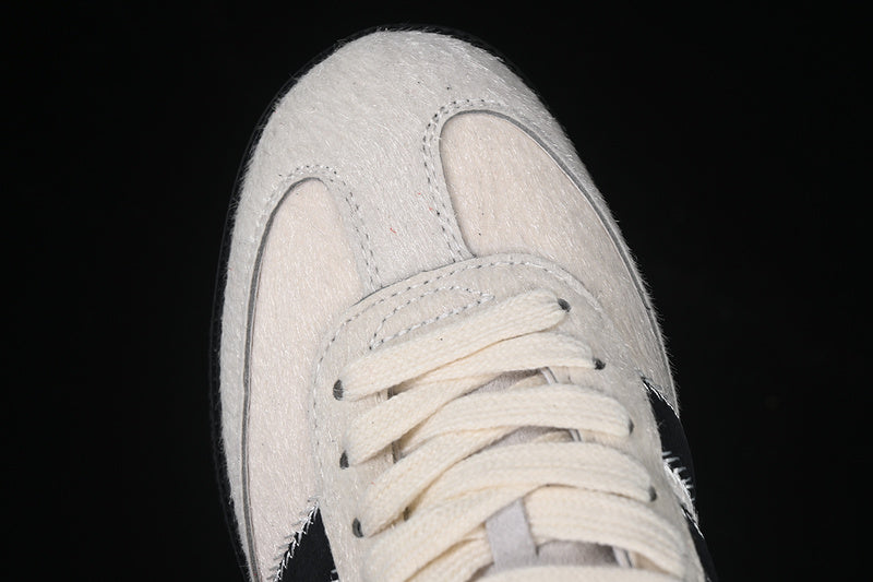adidasUnisex Samba Wonder - White Black