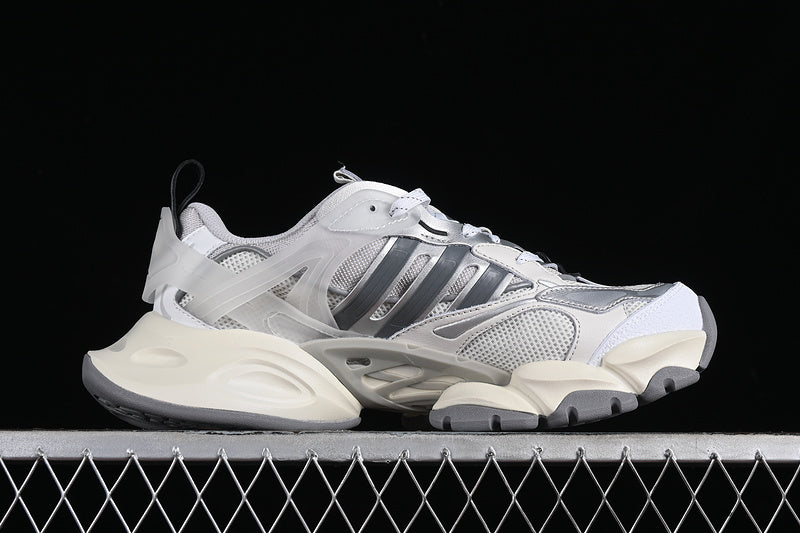 adidasUnisex XLG Runner Delux - Grey Silver White