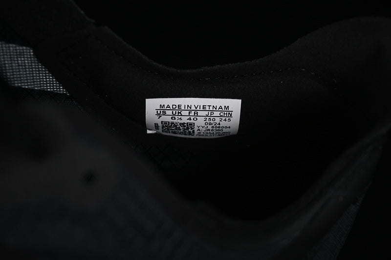 adidasUnisex Adizero Pro 4 - Core Black Grey