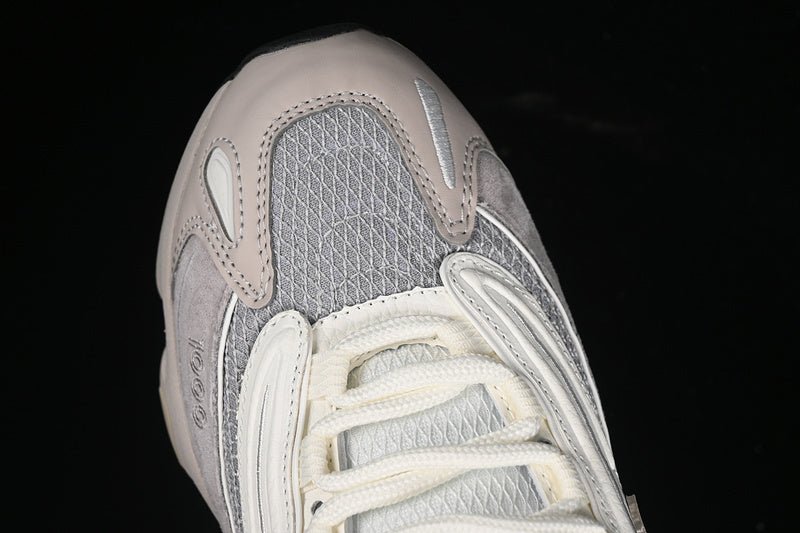 New Balance 1000 - Grey Cream