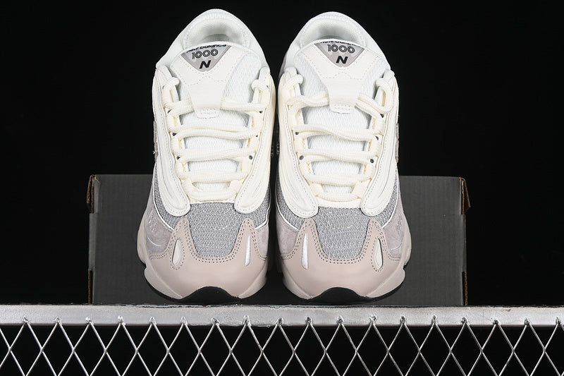 New Balance 1000 - Grey Cream