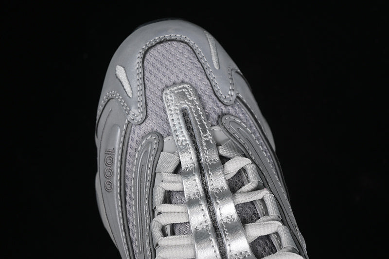 New Balance 1000 - Silver Reflective