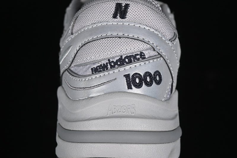 New Balance 1000 - Silver Reflective