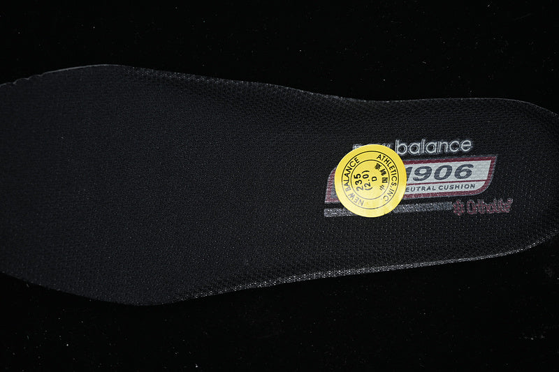 New Balance 1906A - Black
