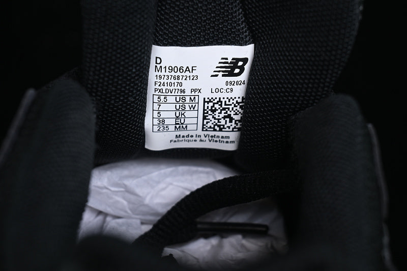 New Balance 1906A - Black
